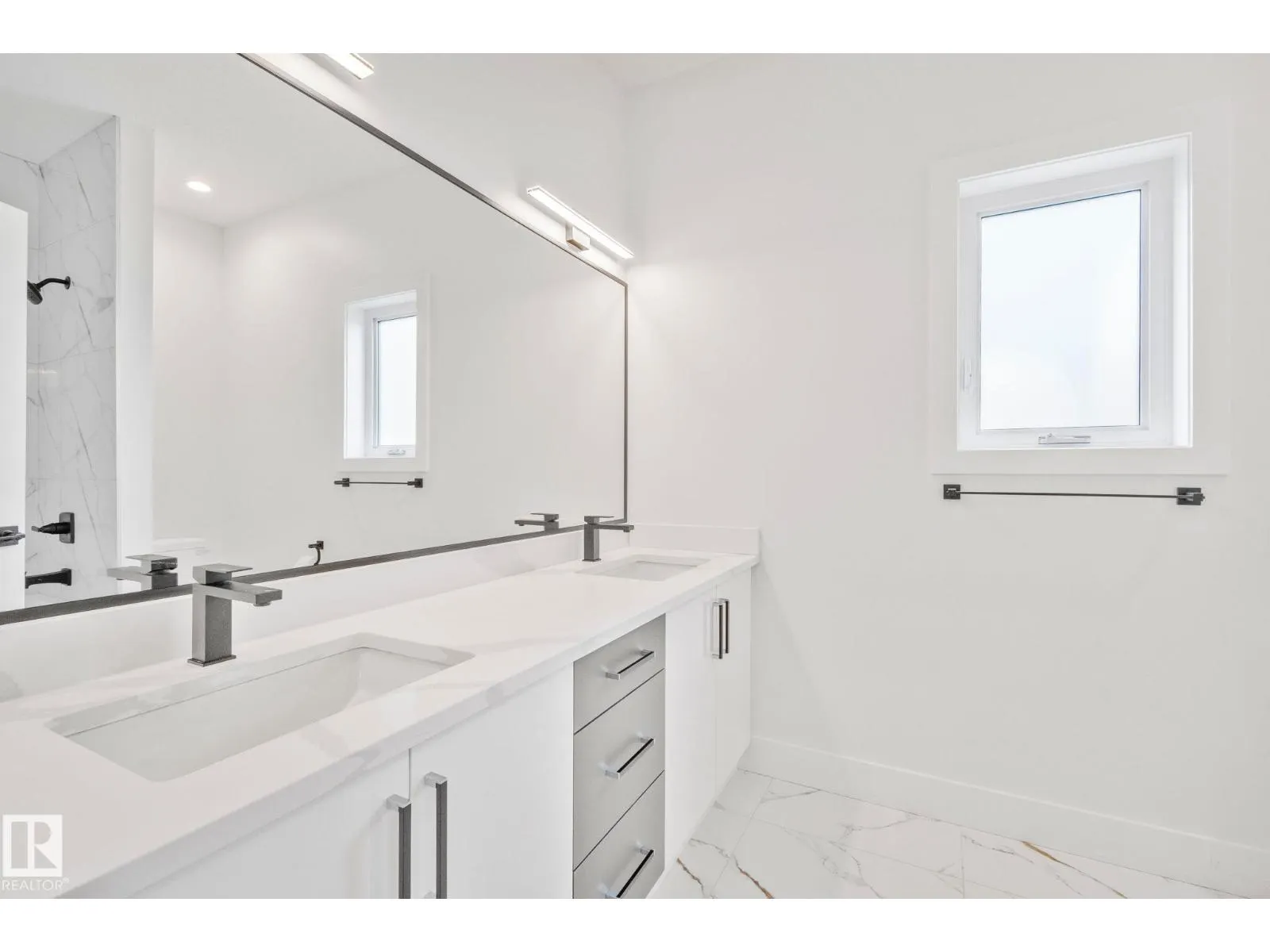 11036 128 ST NW