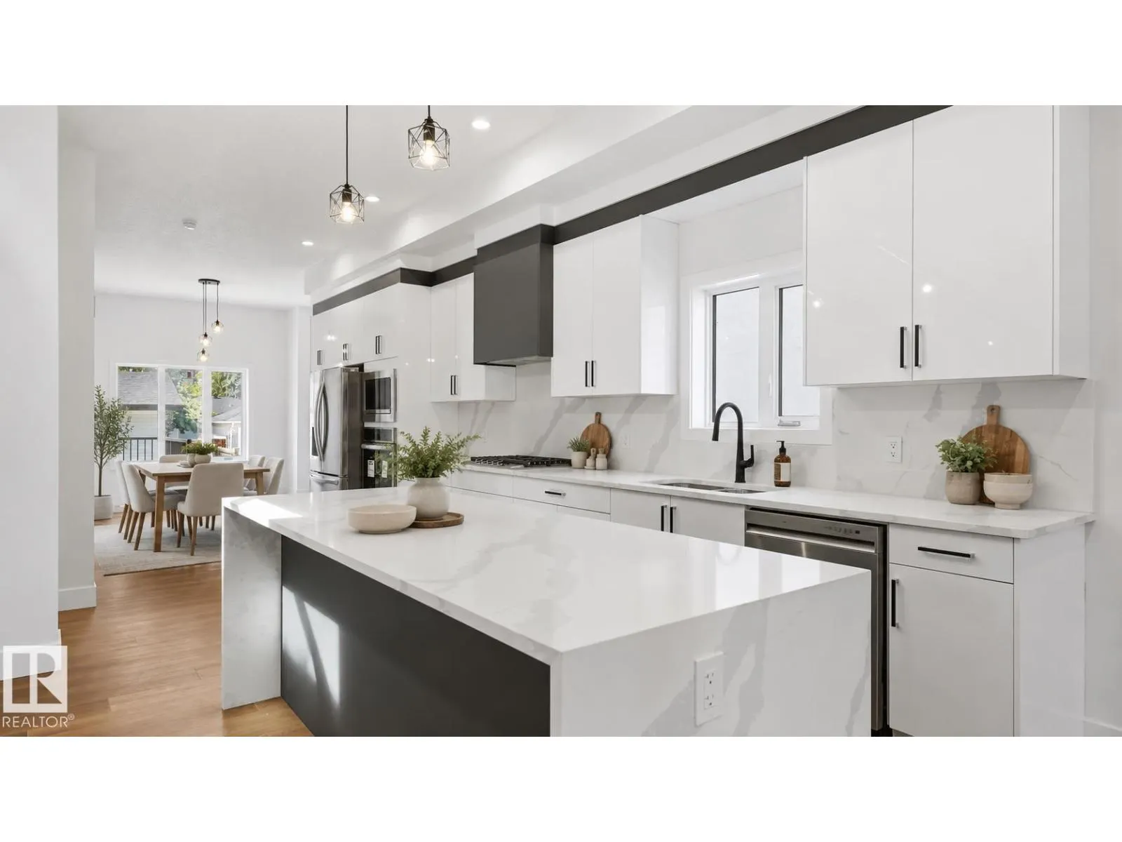11036 128 ST NW