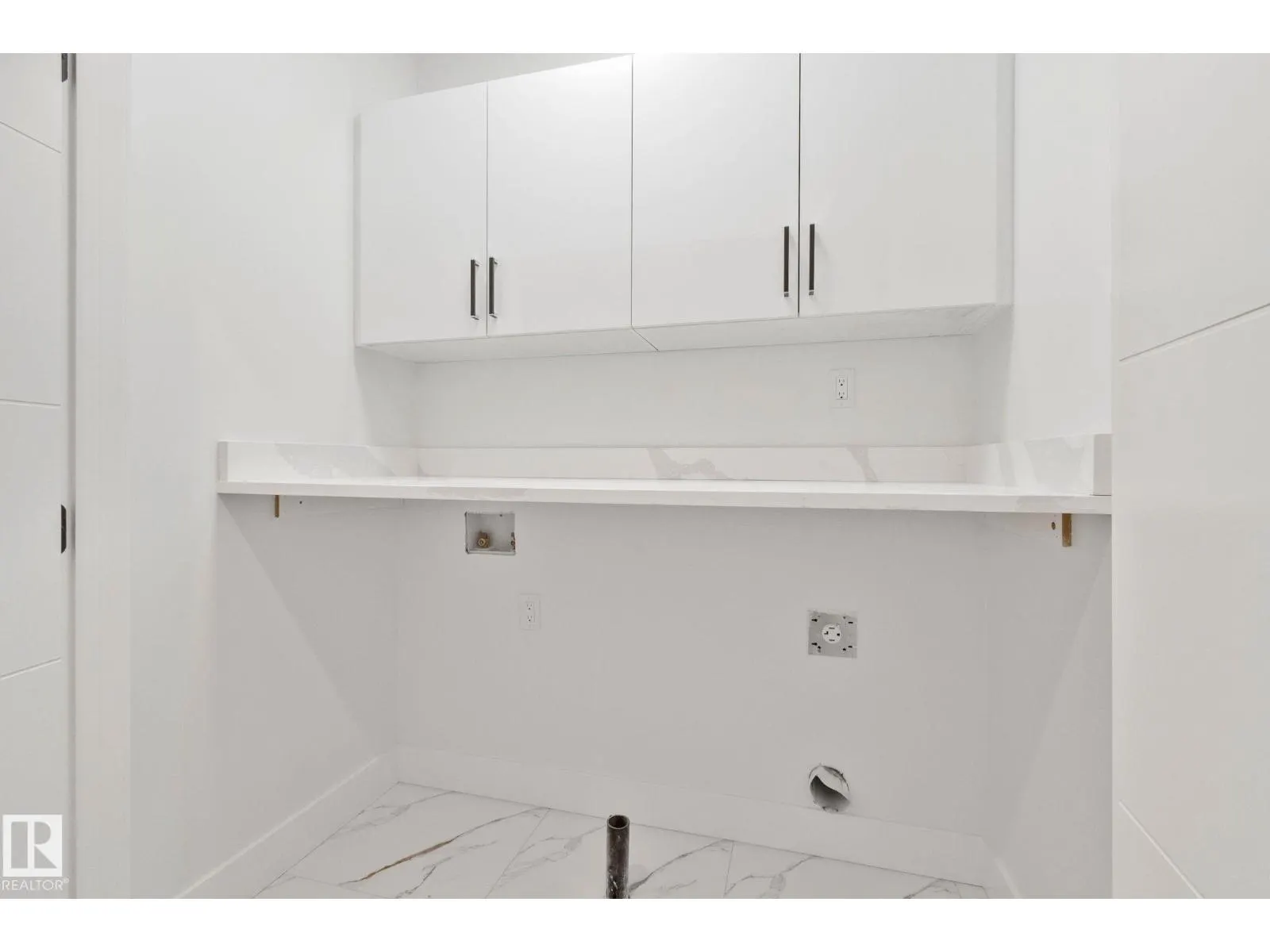 11036 128 ST NW