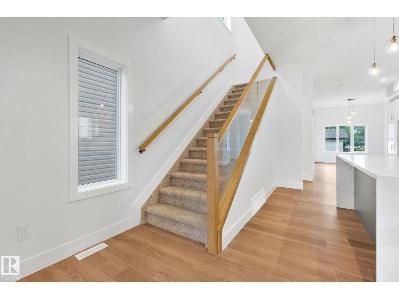 11036 128 ST NW