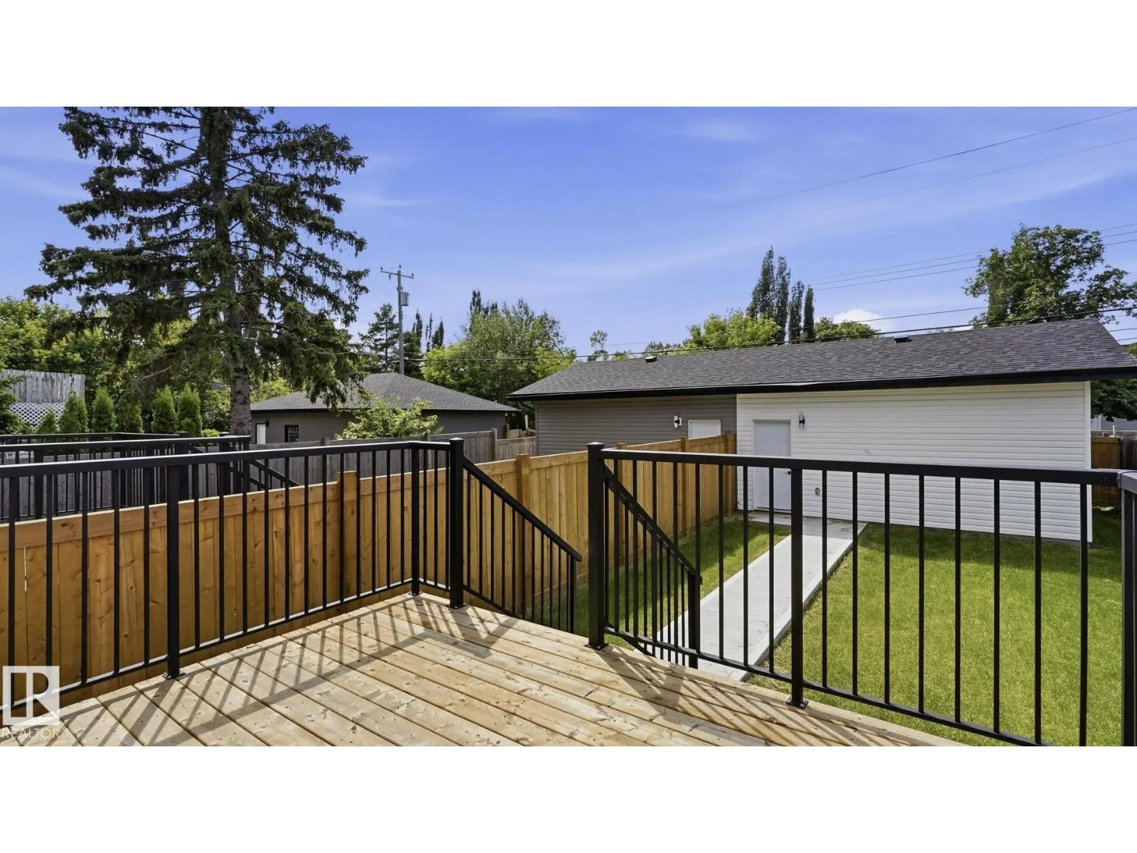 11036 128 ST NW