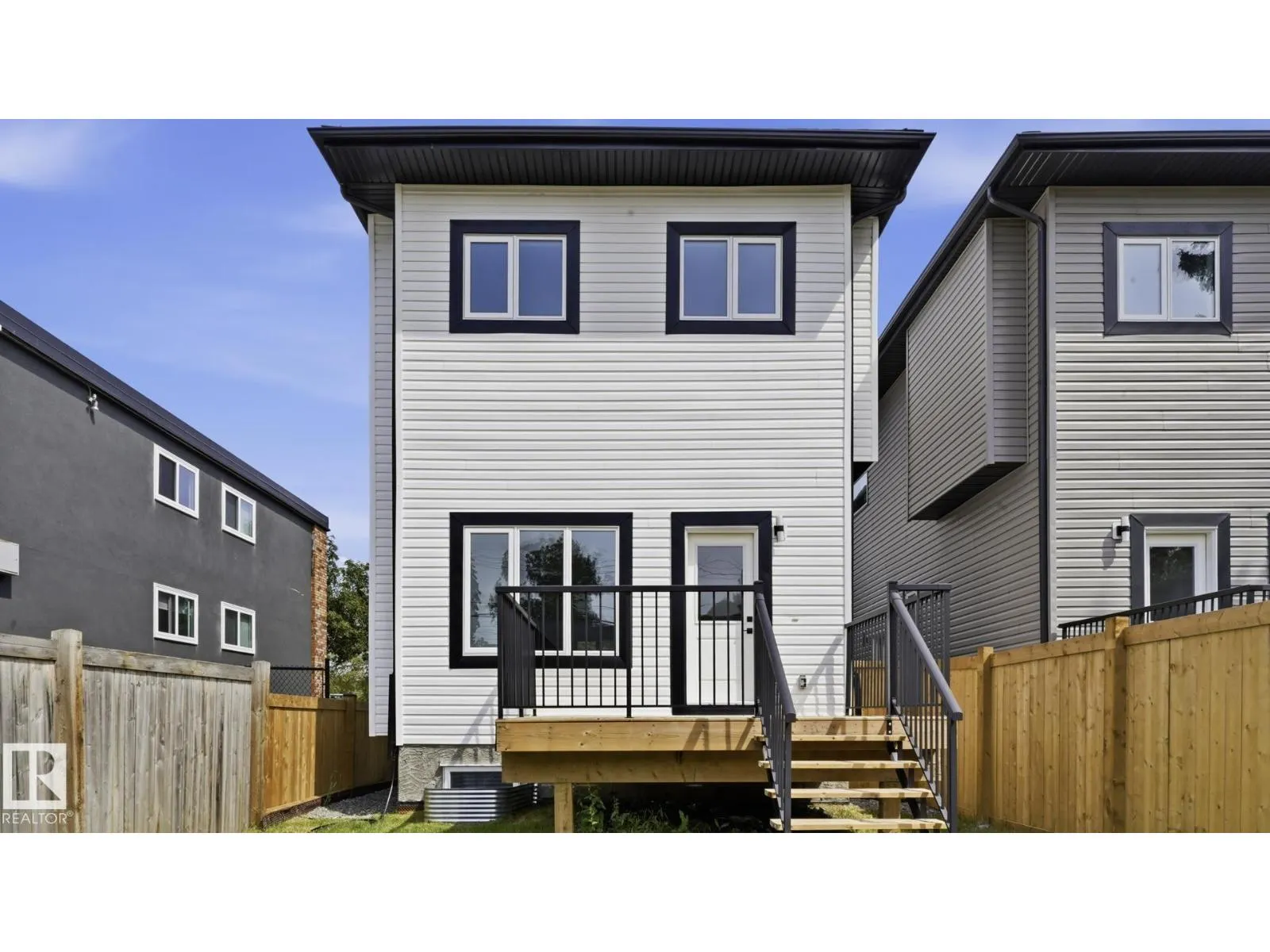 11036 128 ST NW