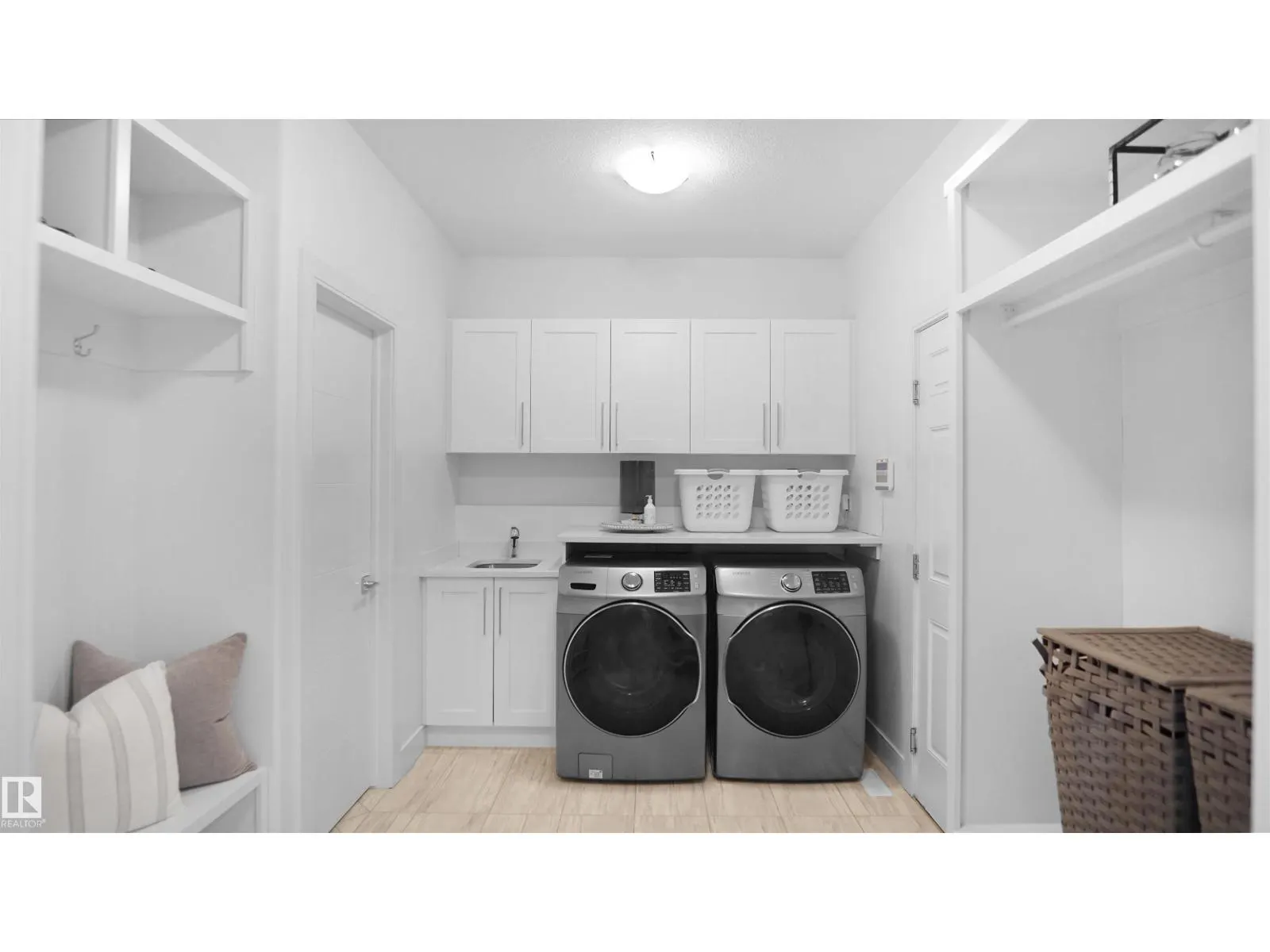 7520 174 AV NW