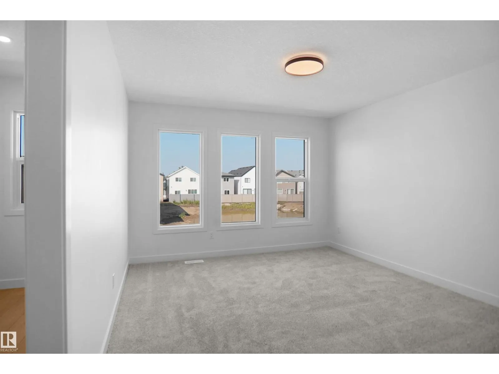 76 Legacy WY