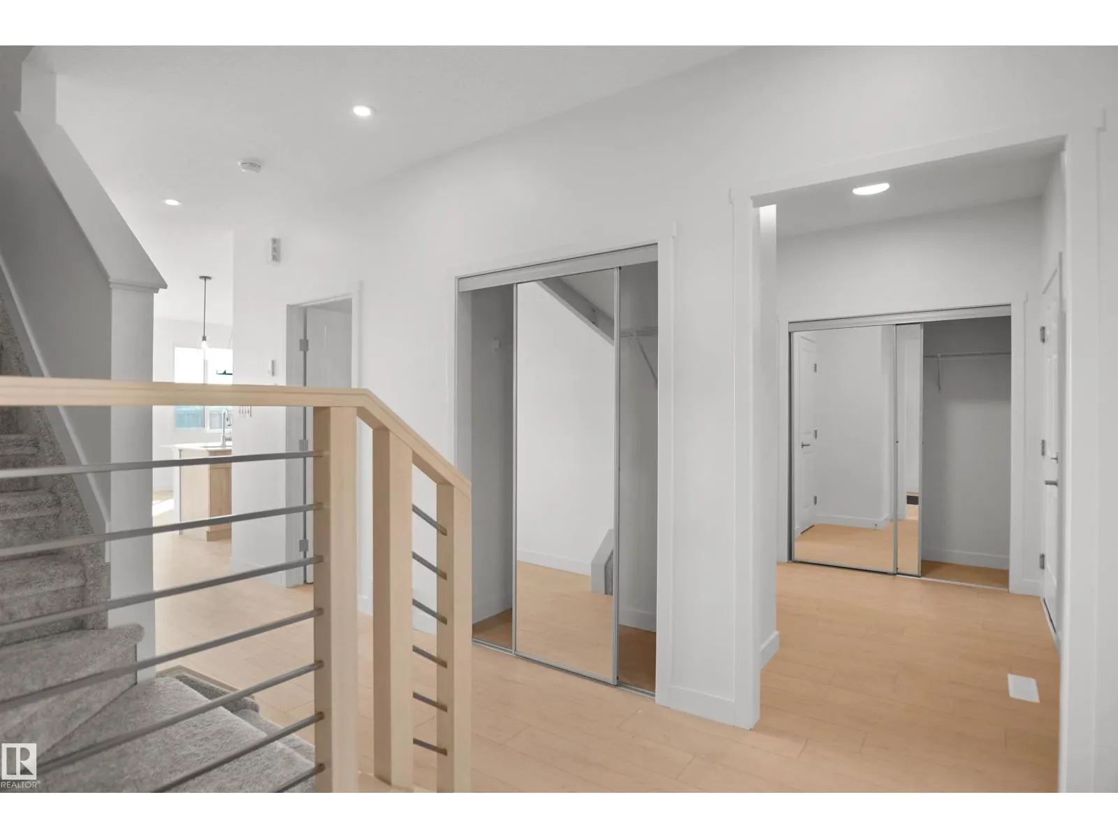 76 Legacy WY