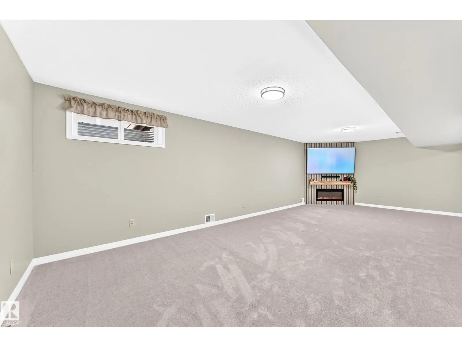 #2 1850 MILL WOODS RD E NW