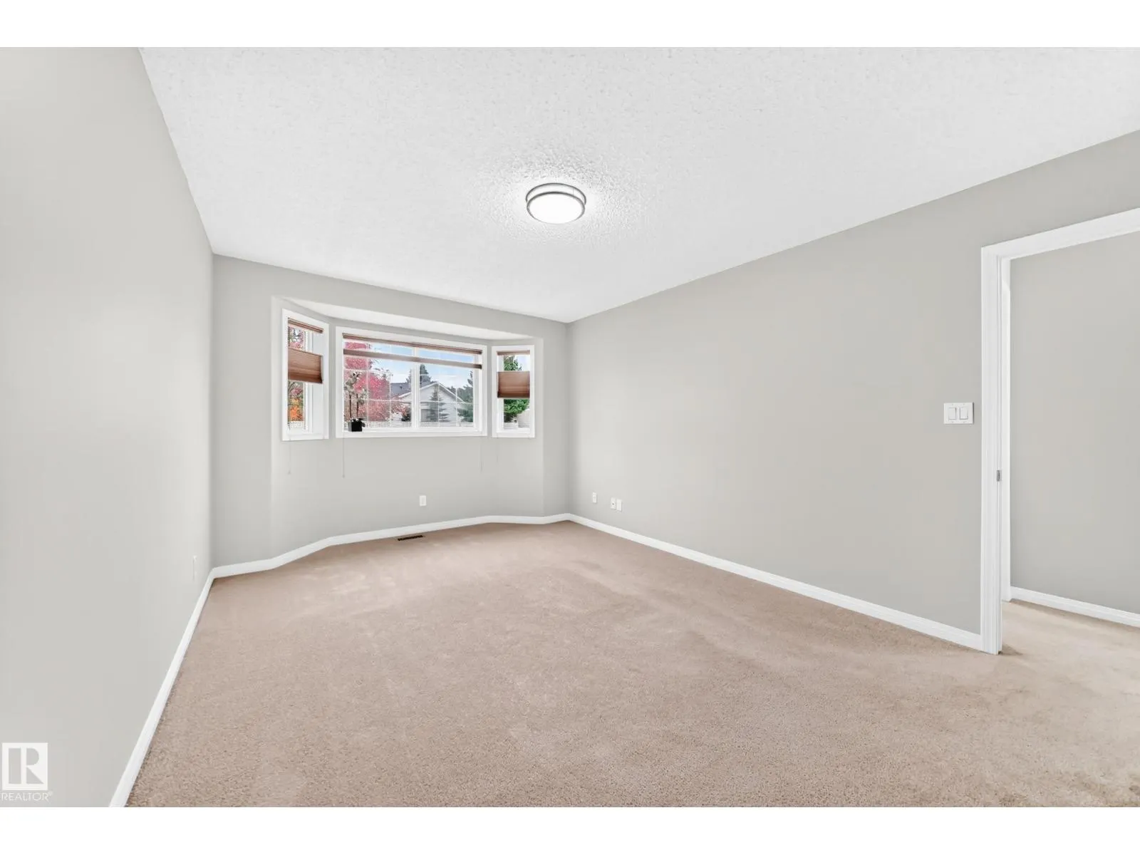 #2 1850 MILL WOODS RD E NW