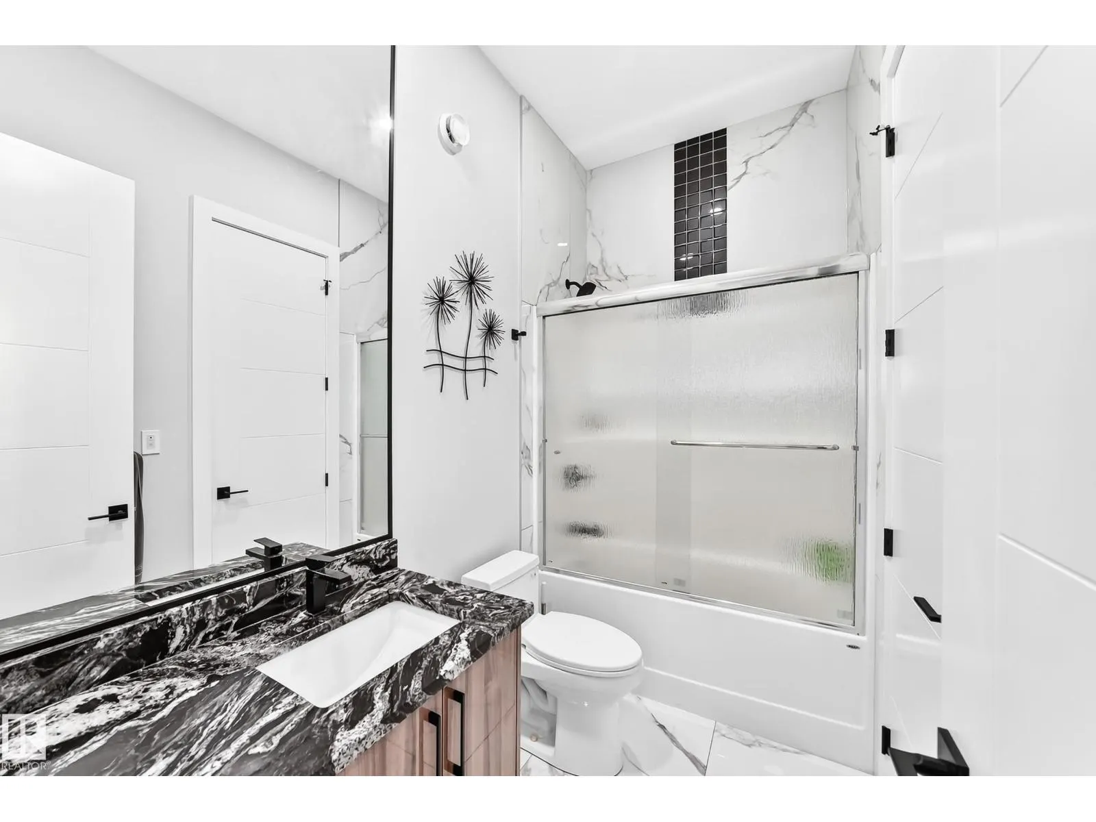 1667 ENRIGHT WY NW NW