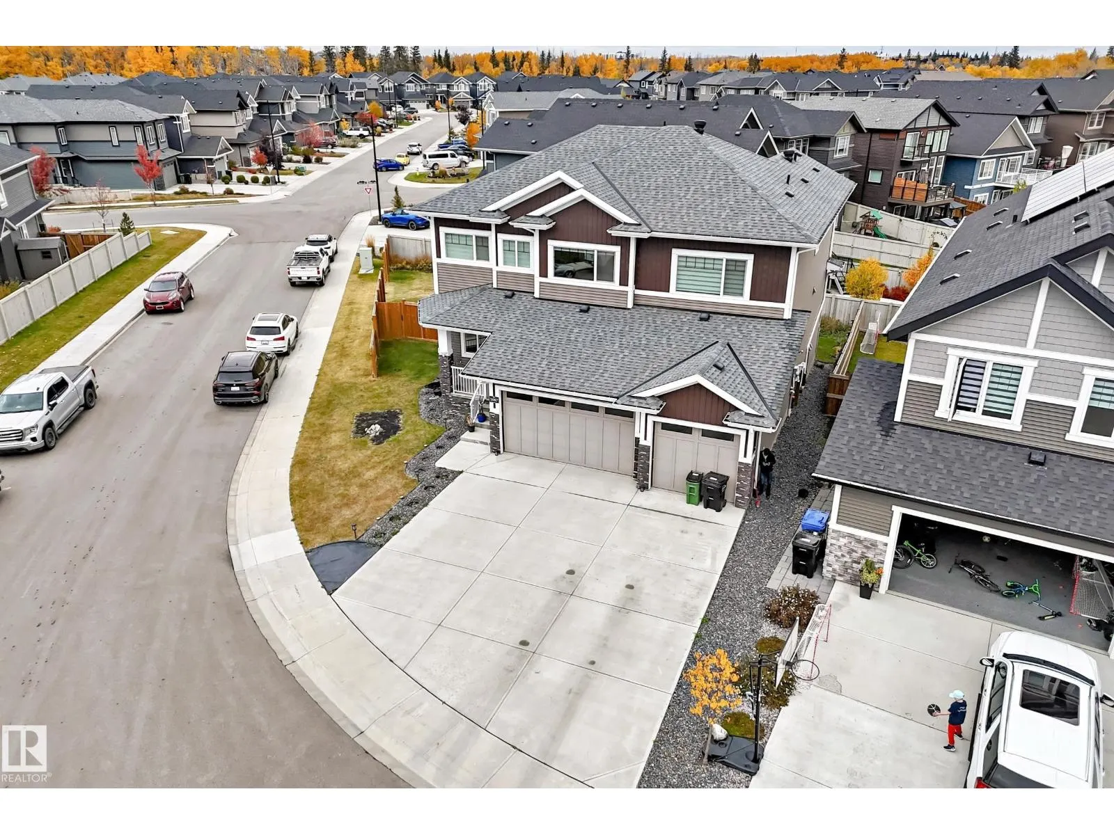 1667 ENRIGHT WY NW NW