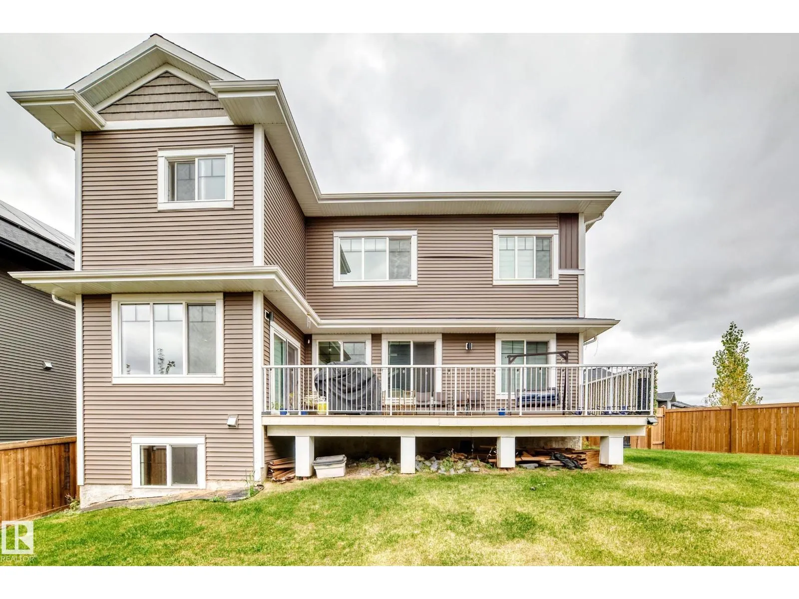 1667 ENRIGHT WY NW NW