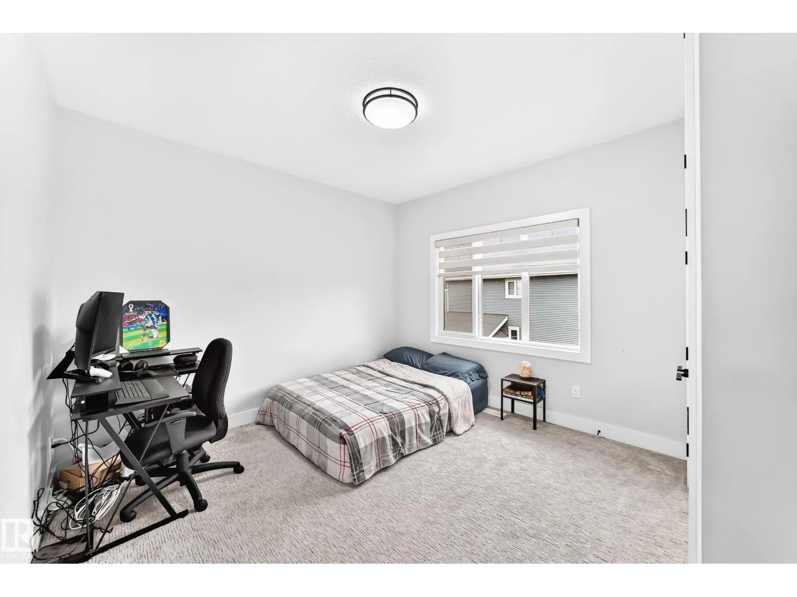 1667 ENRIGHT WY NW NW