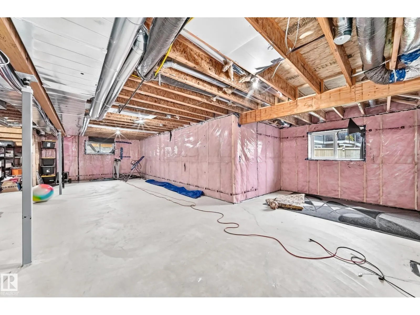 1667 ENRIGHT WY NW NW