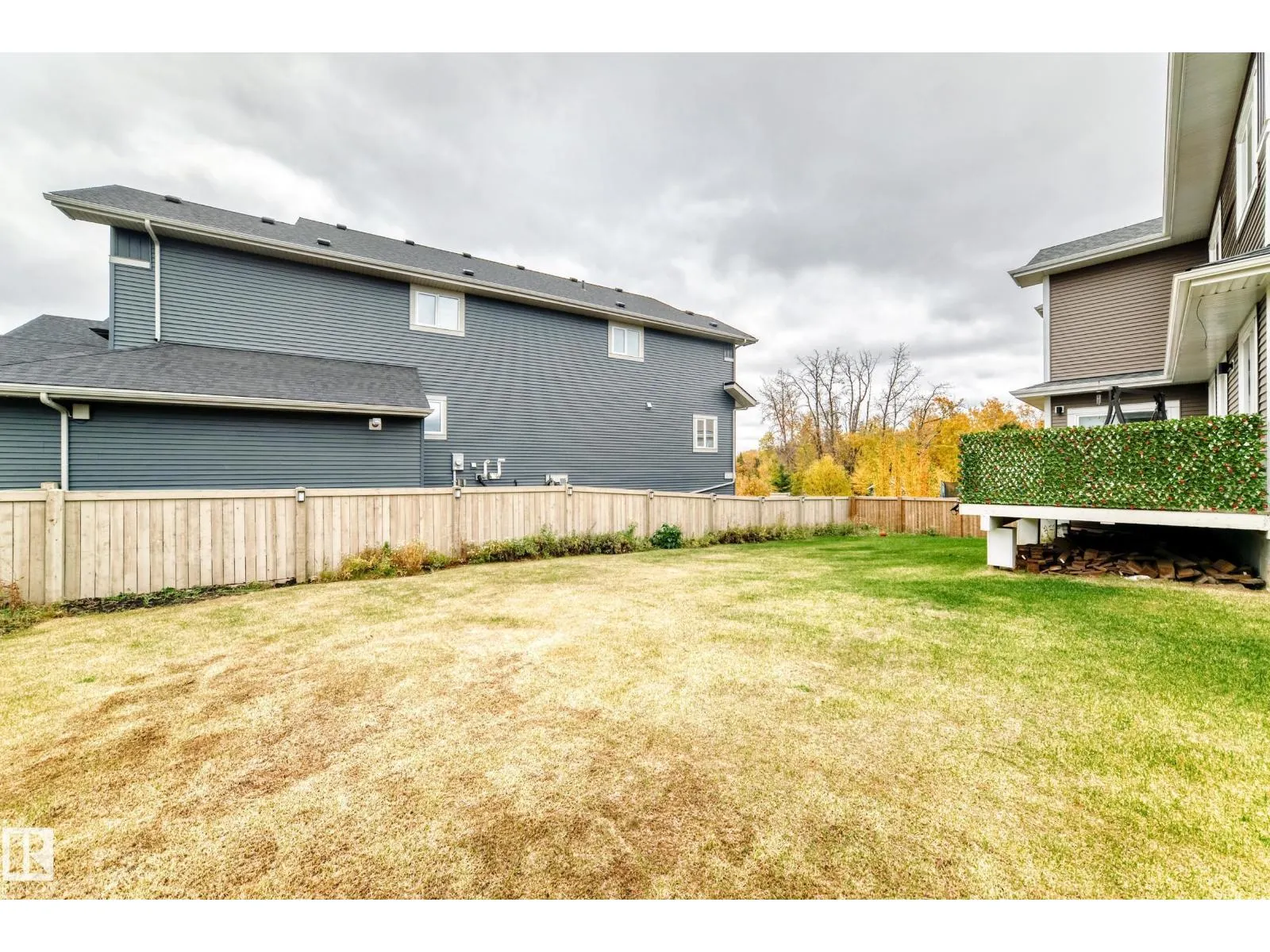 1667 ENRIGHT WY NW NW