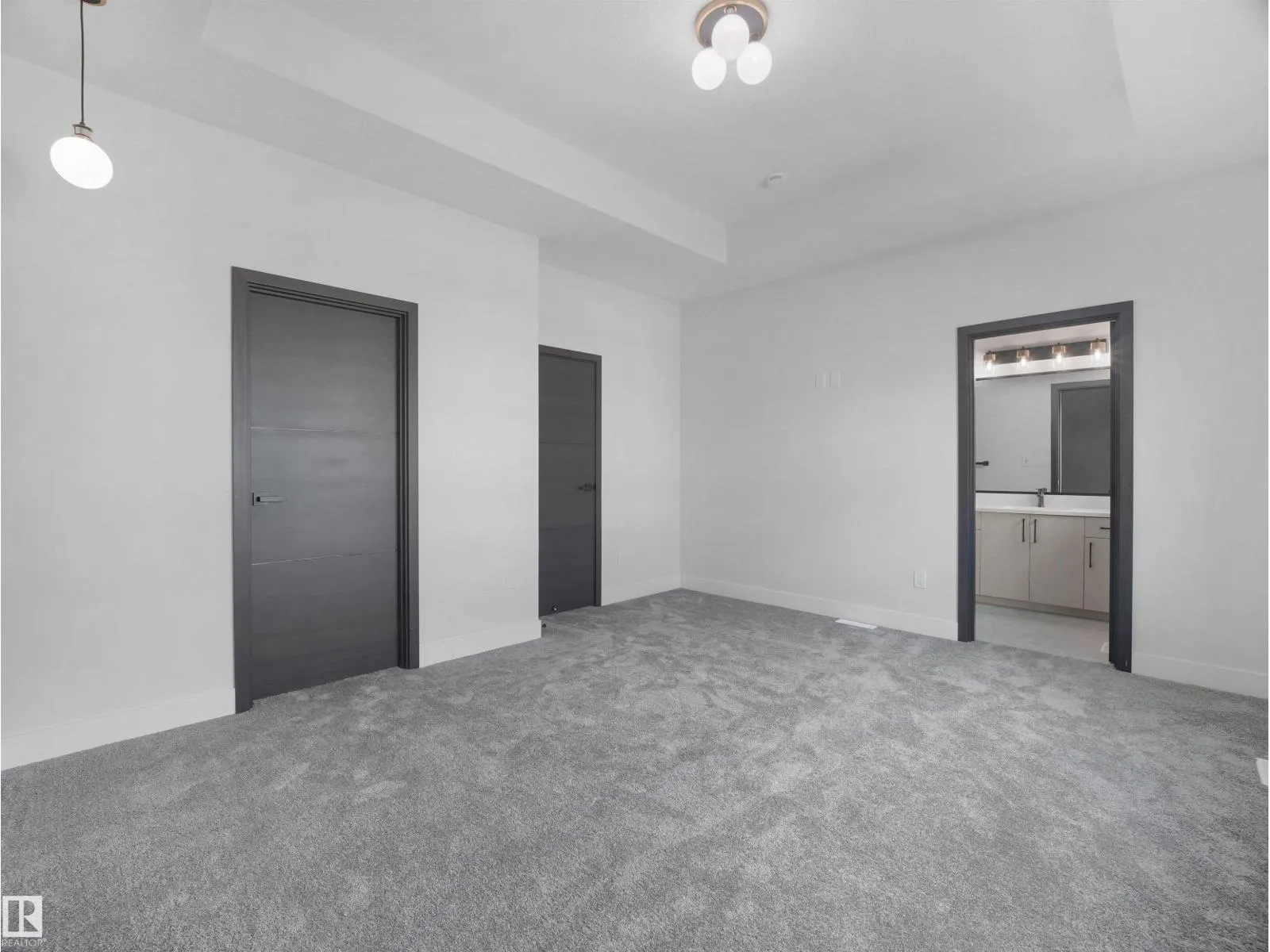 348 ROBERTS WD