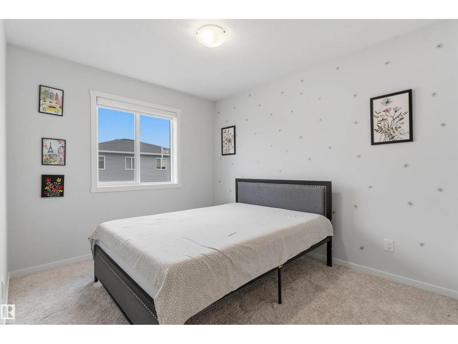 20704 19 AV NW NW