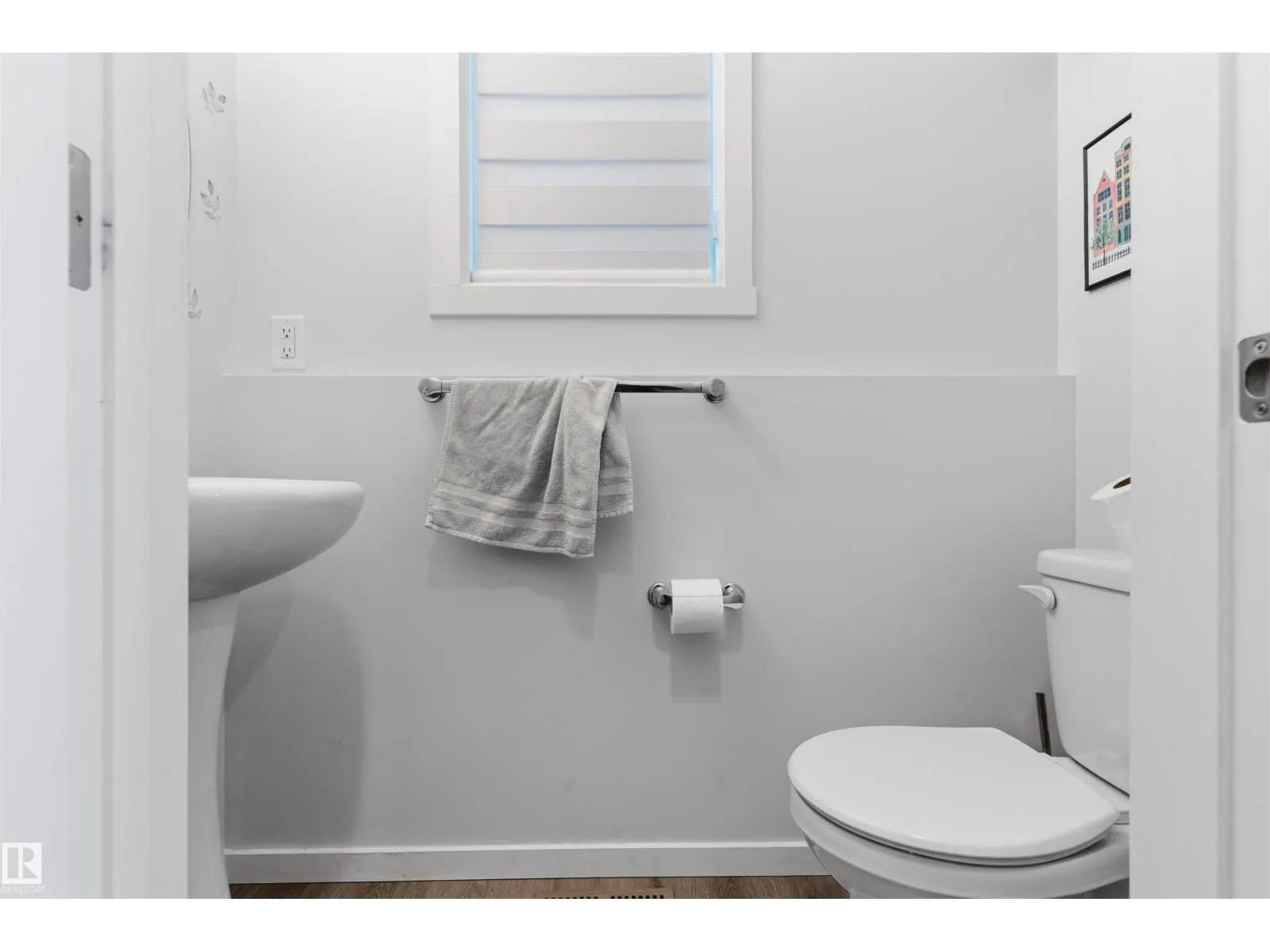 20704 19 AV NW NW