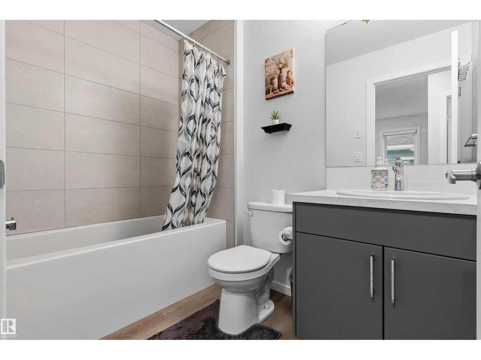 20704 19 AV NW NW