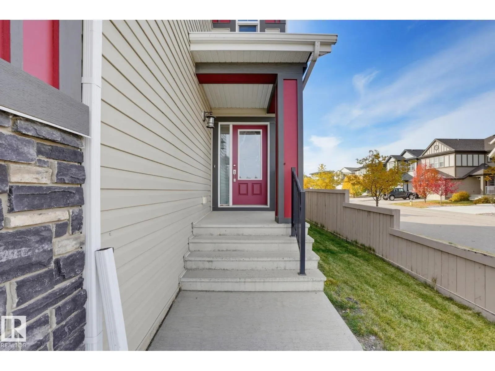 9448 228 ST NW