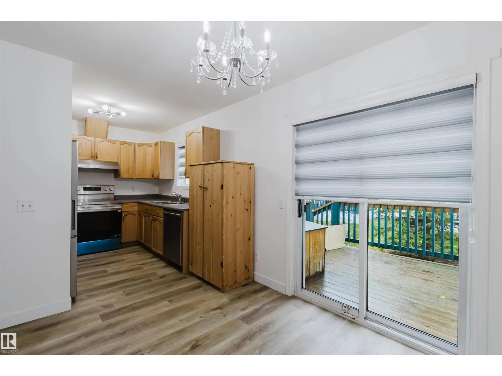 #85 10909 106 ST NW