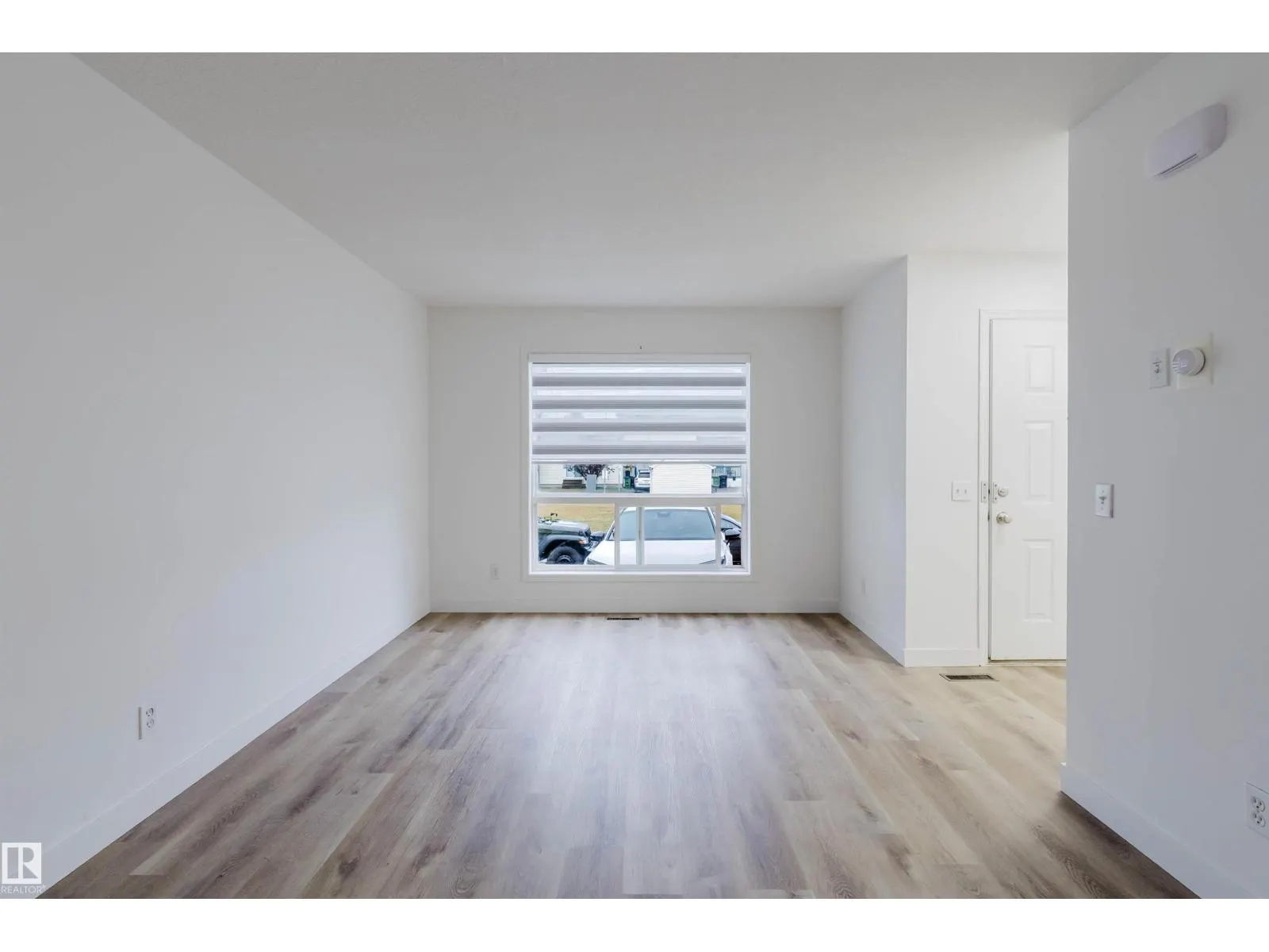 #85 10909 106 ST NW