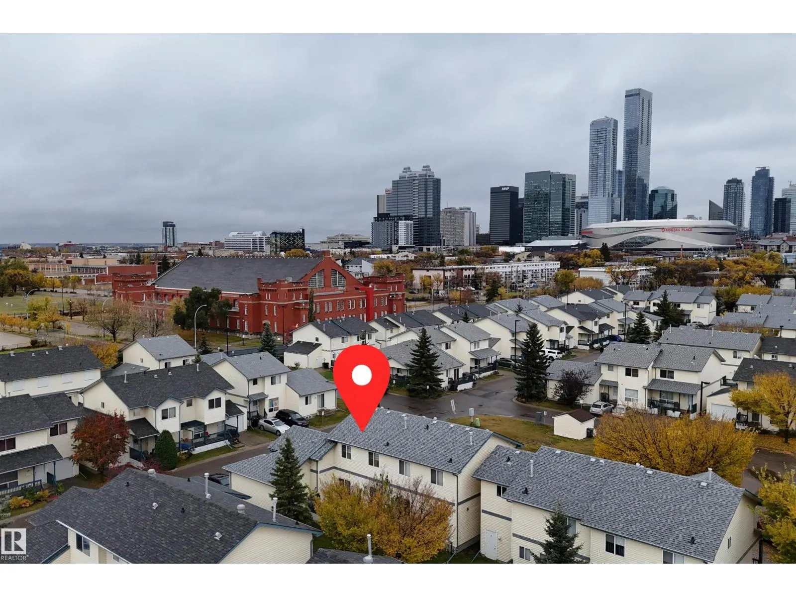 #85 10909 106 ST NW