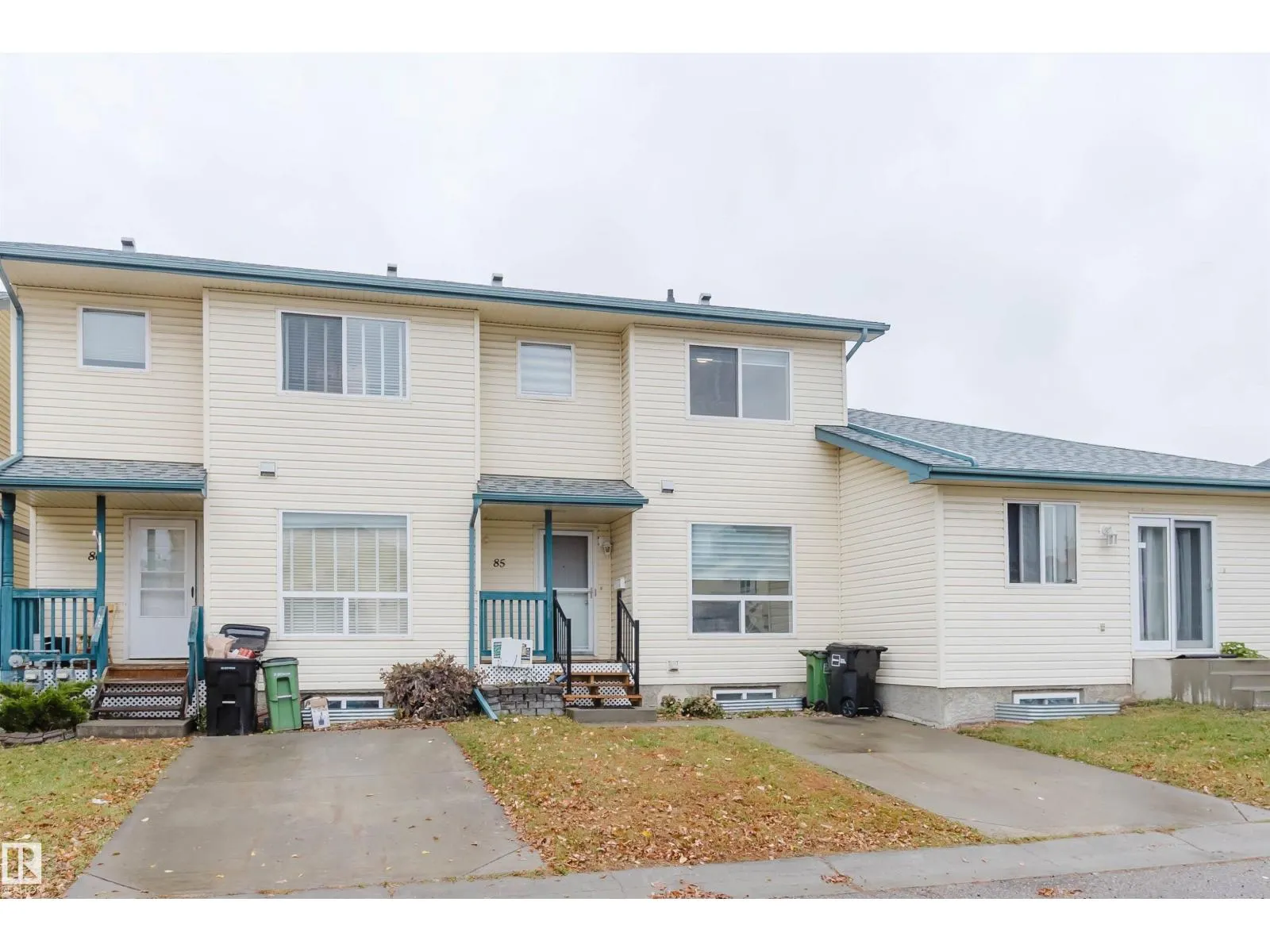 #85 10909 106 ST NW