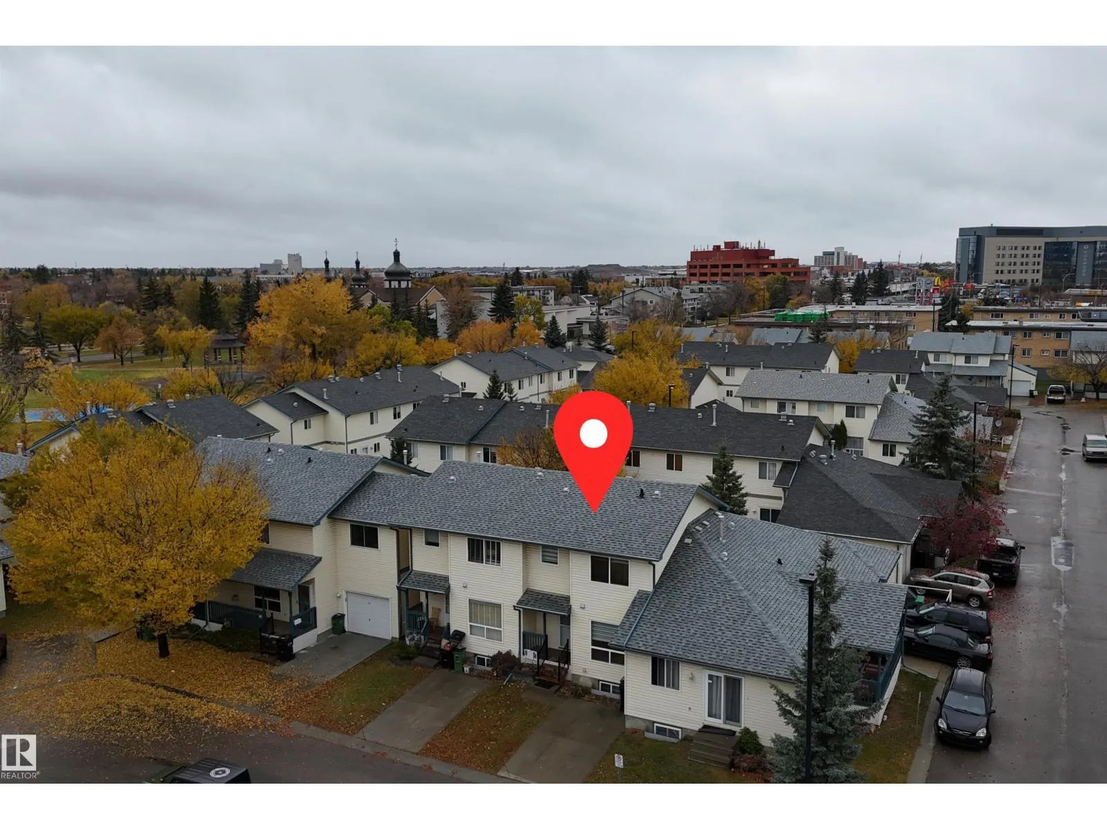 #85 10909 106 ST NW