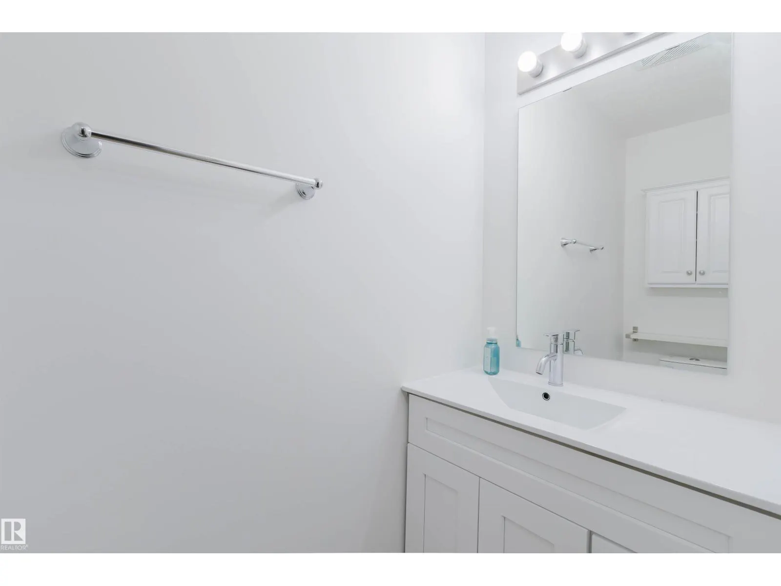 #85 10909 106 ST NW