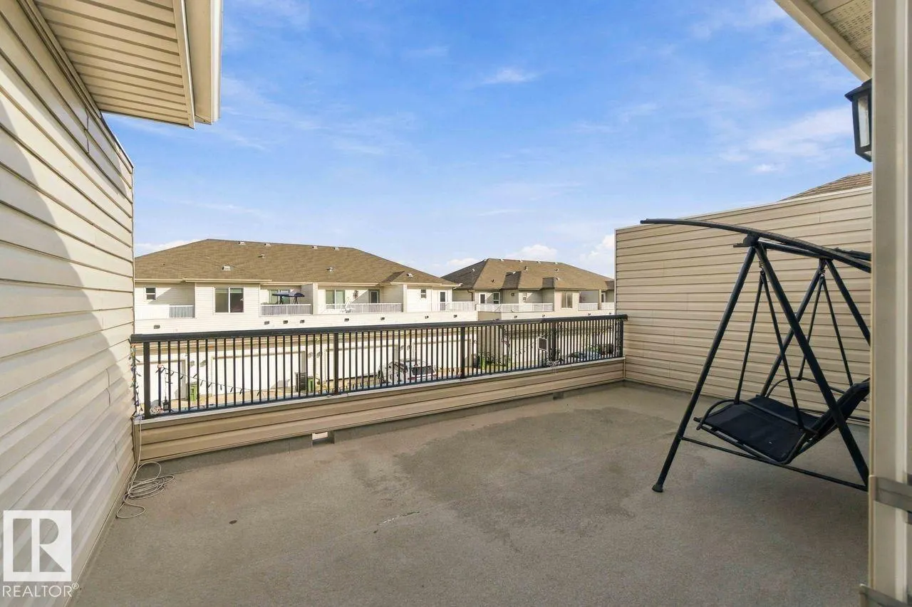 1416 26 AV NW