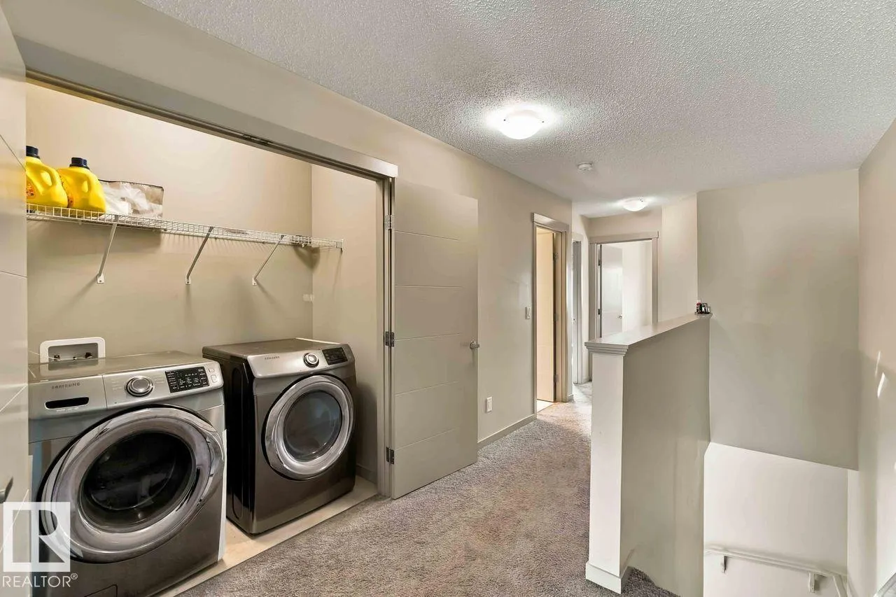 1416 26 AV NW