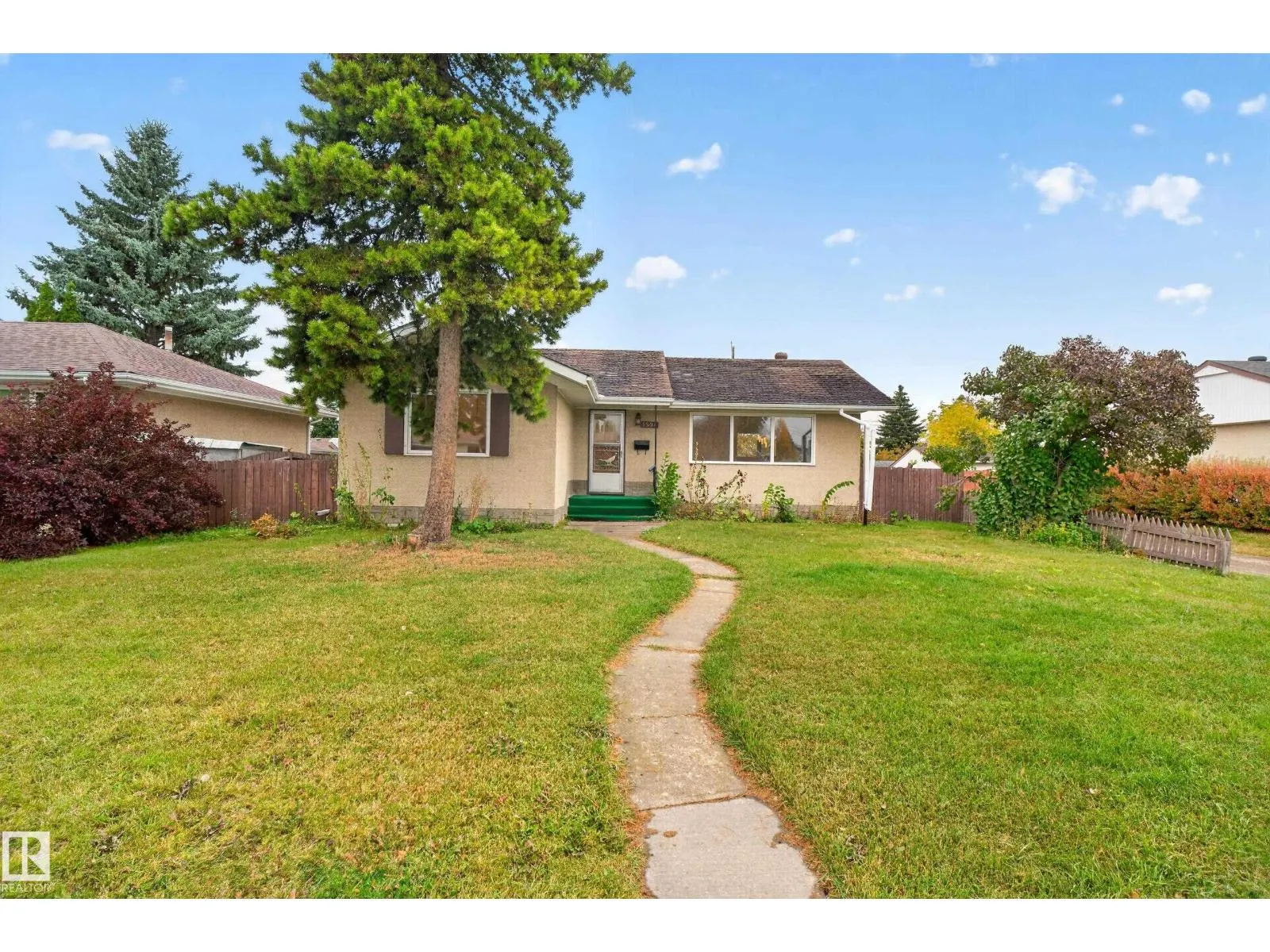 5504 105 AV NW
