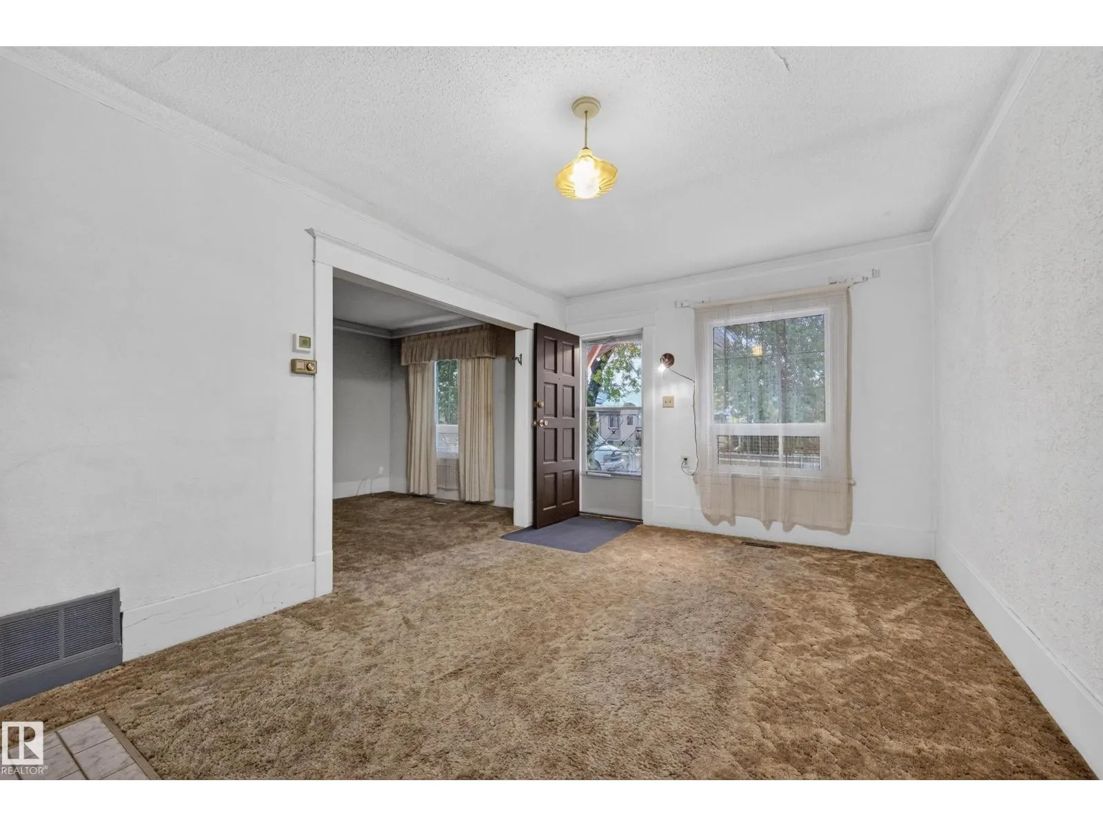 12736 116 ST NW