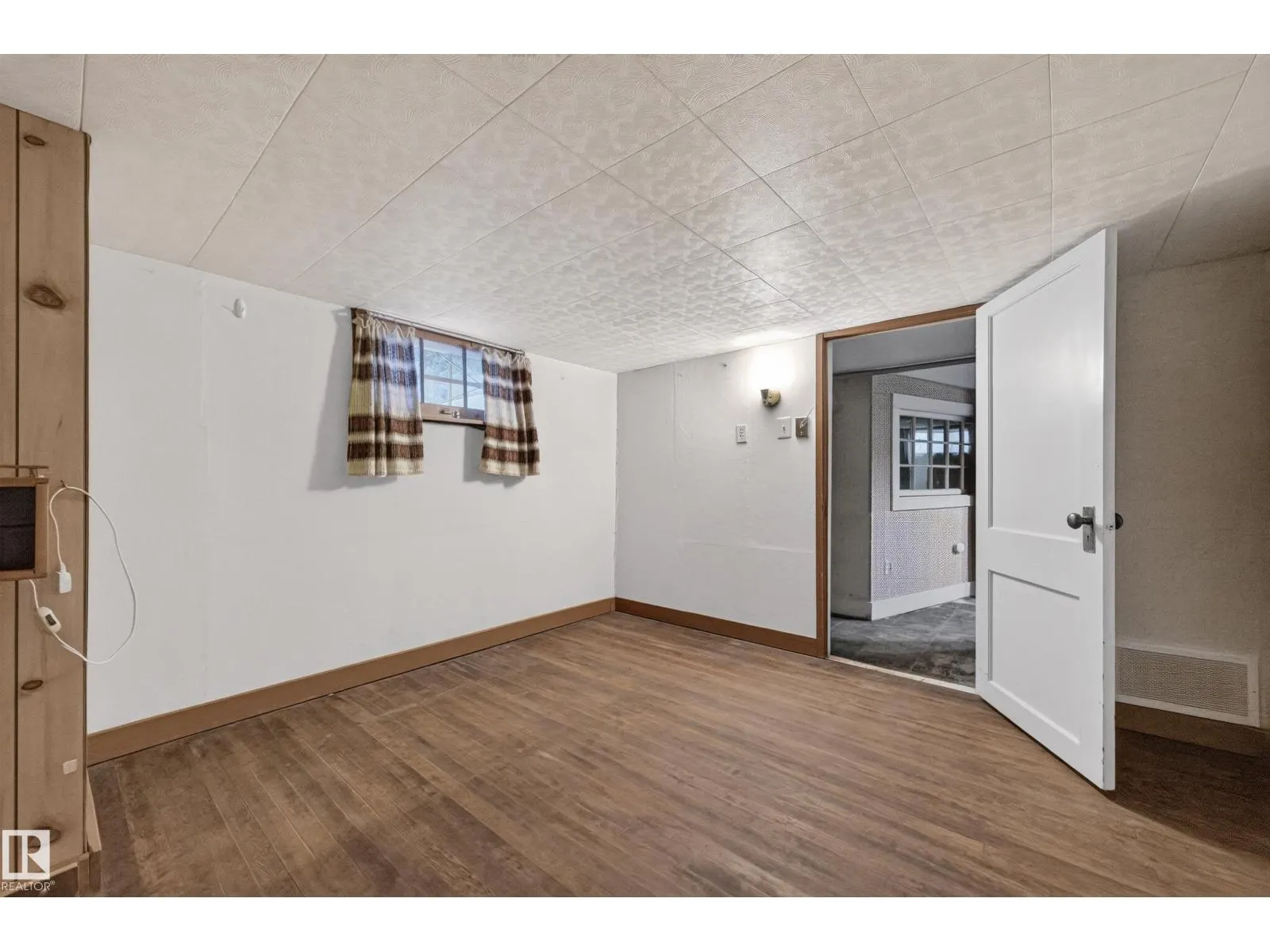 12736 116 ST NW