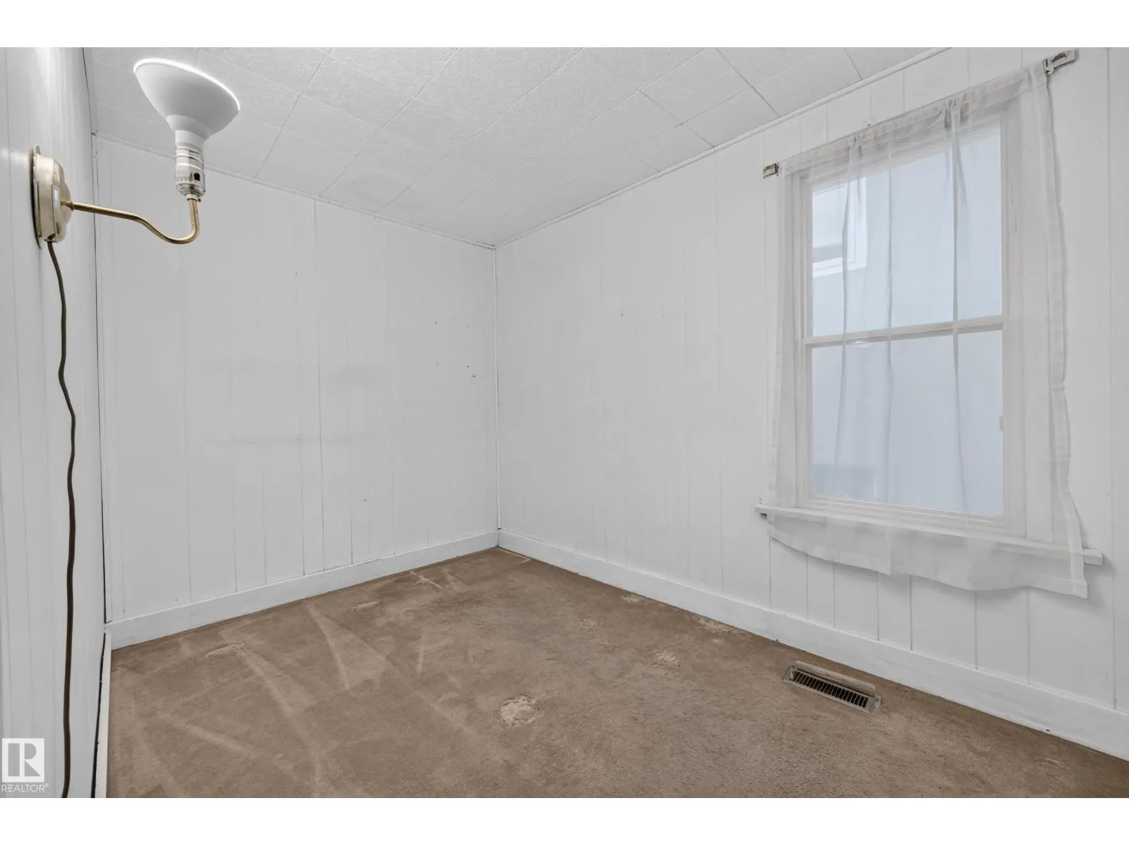 12736 116 ST NW