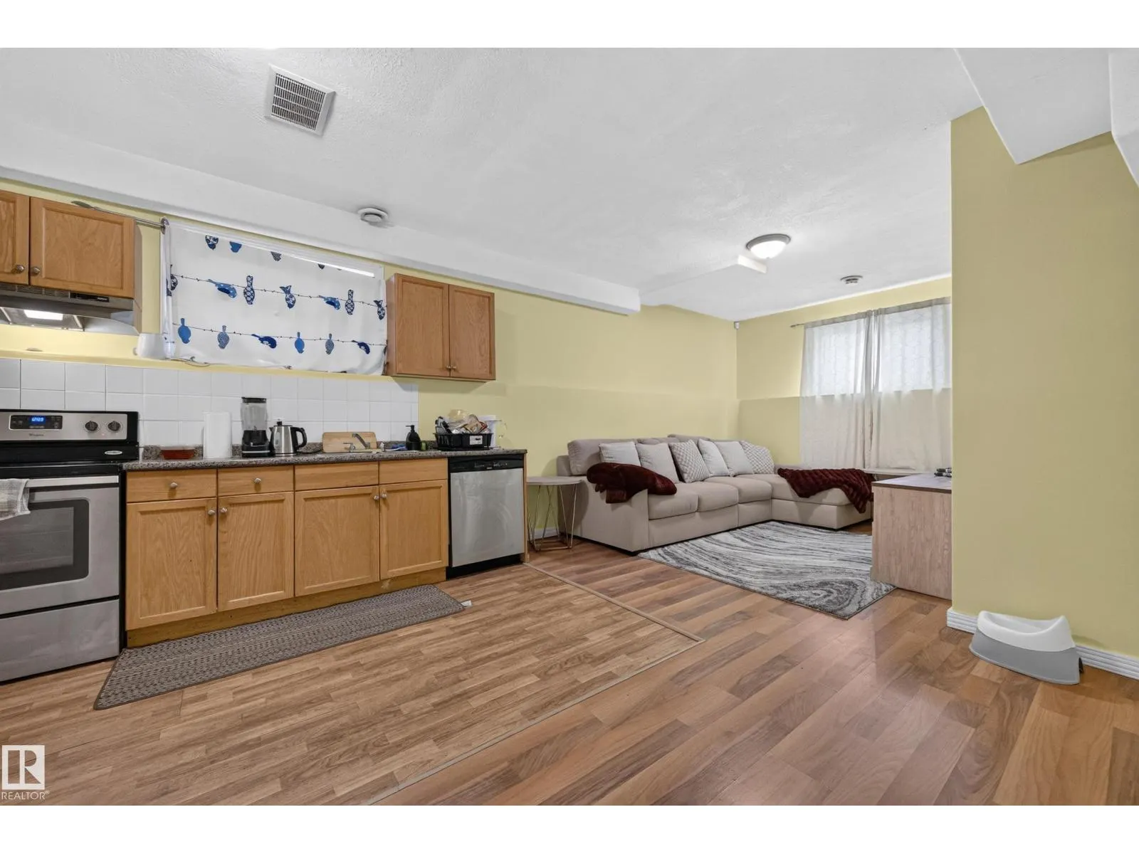 7718 166A AV NW