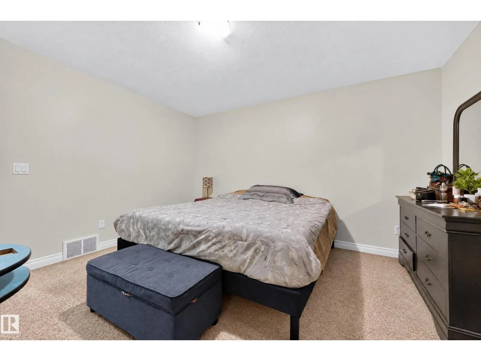7718 166A AV NW