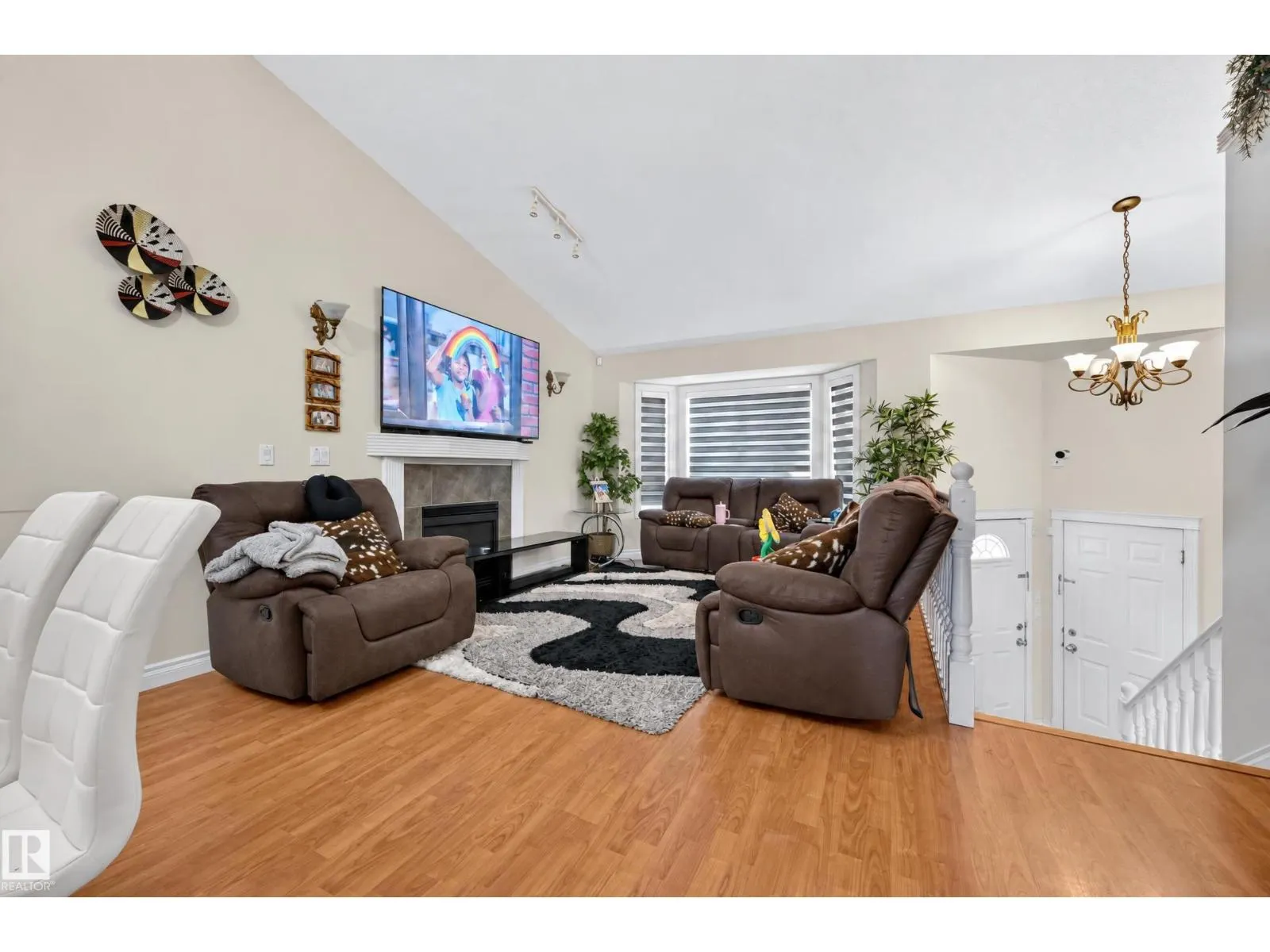 7718 166A AV NW