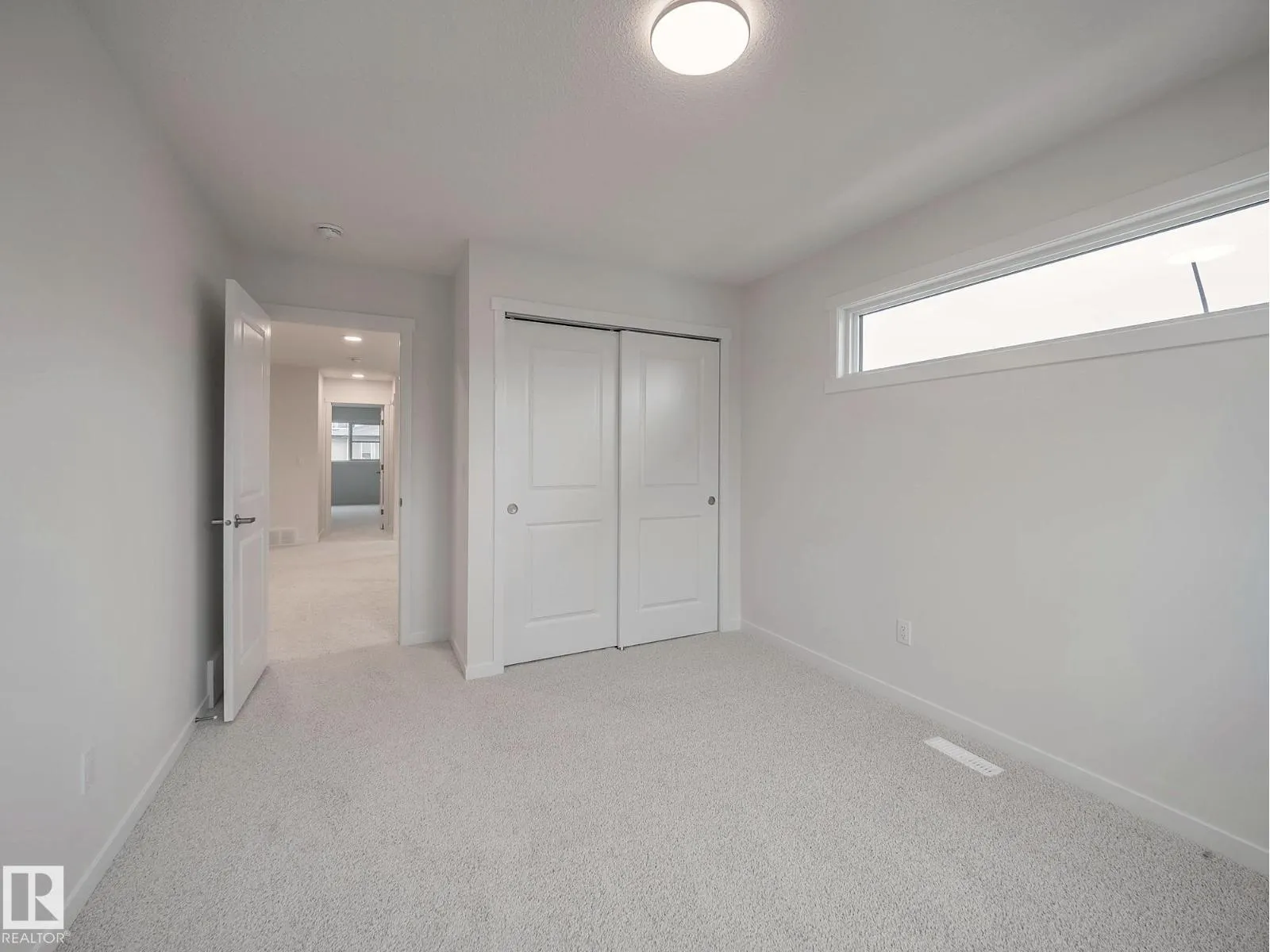 2420 205 ST NW