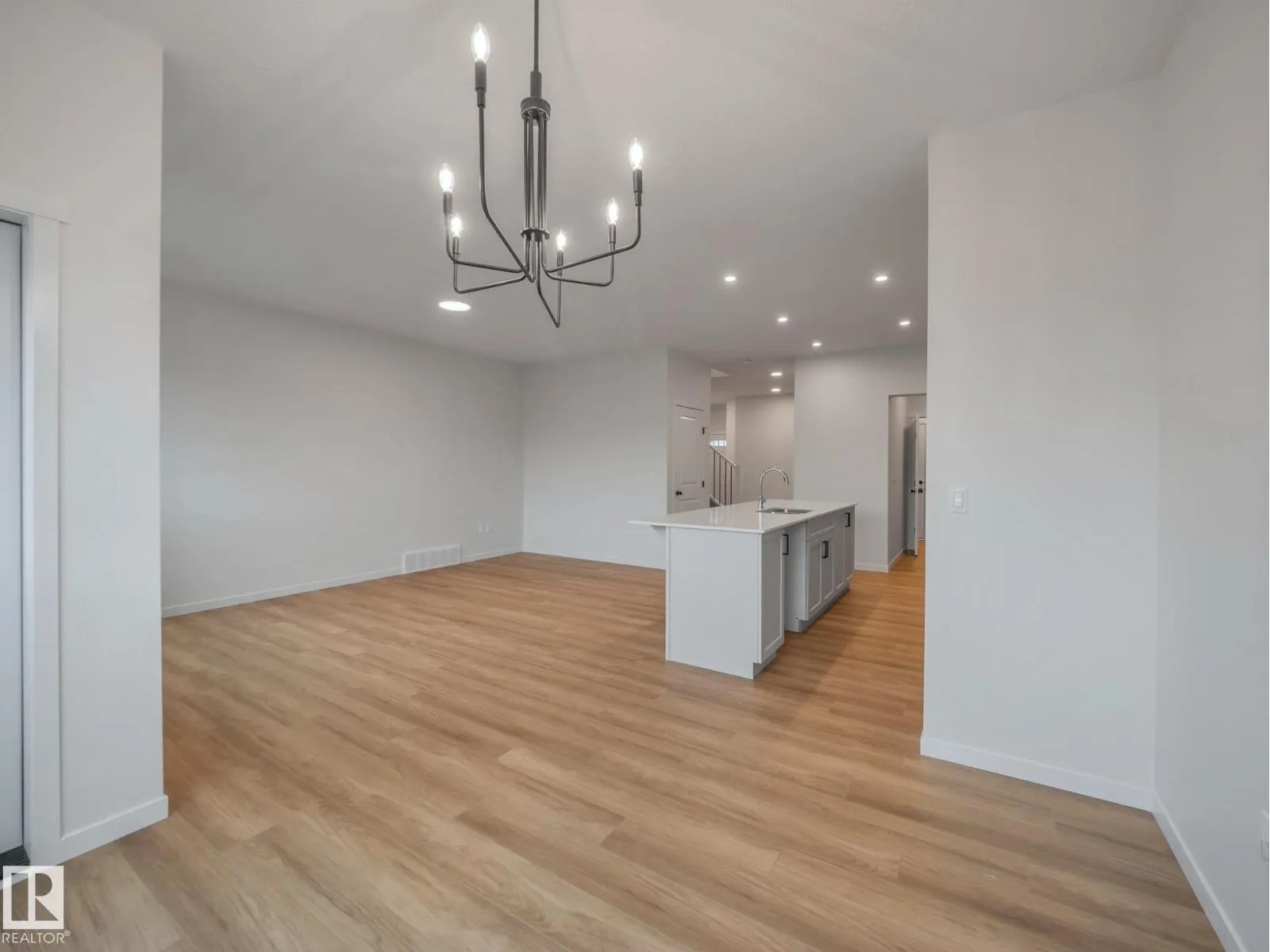 20735 24 AV NW