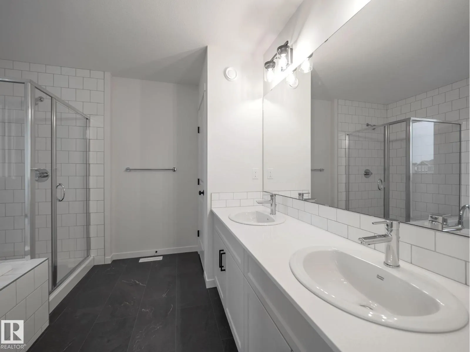 20735 24 AV NW