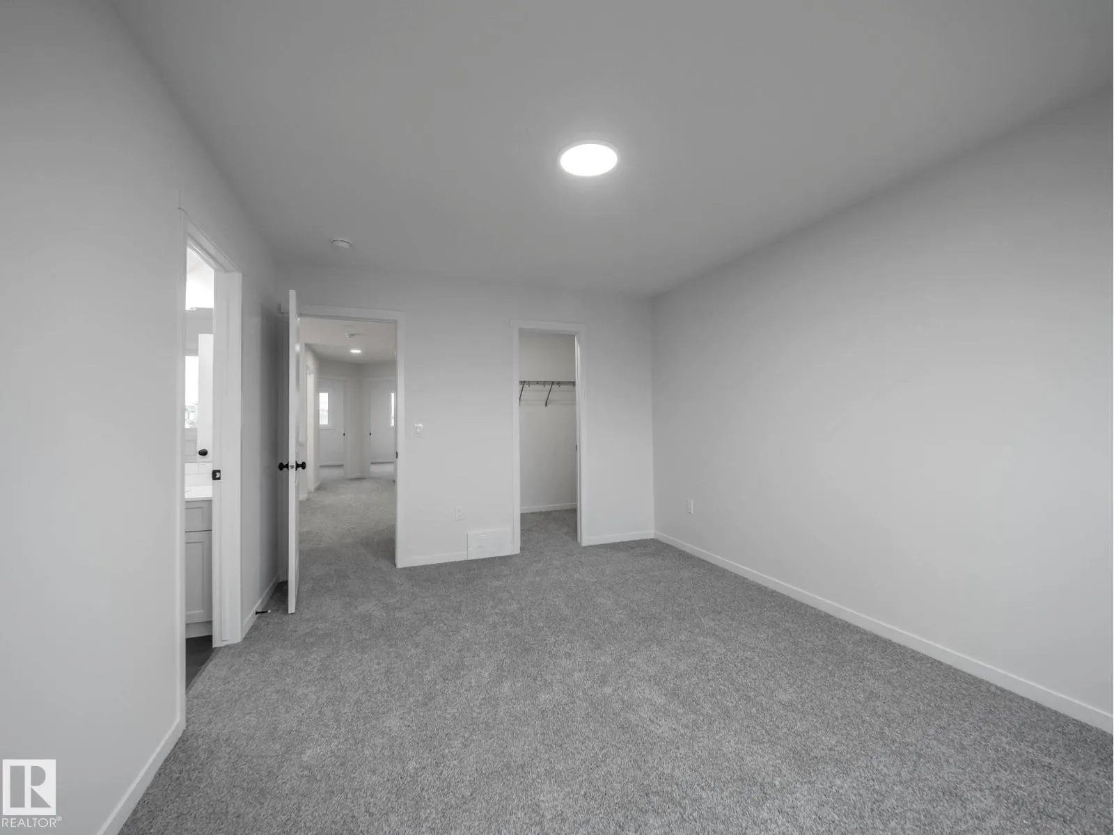 20735 24 AV NW