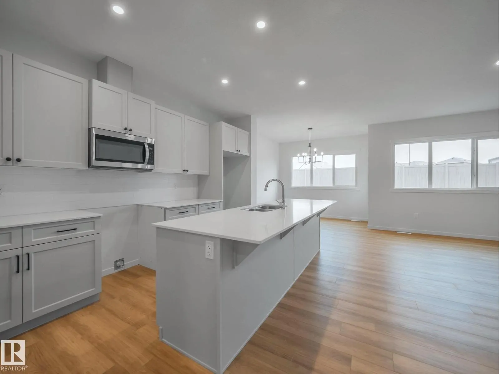 20735 24 AV NW