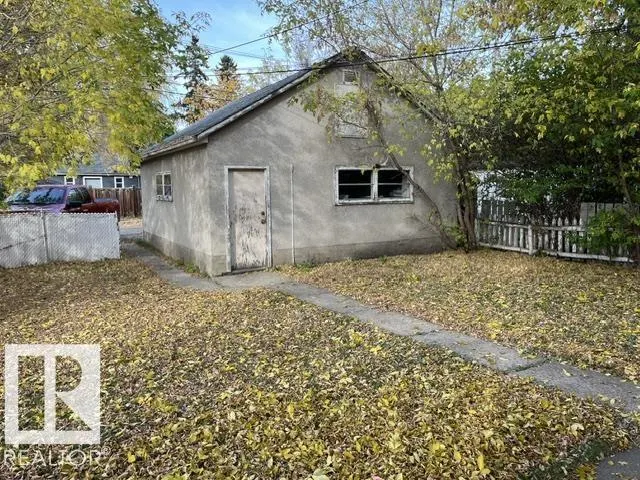 8150 78 AV NW
