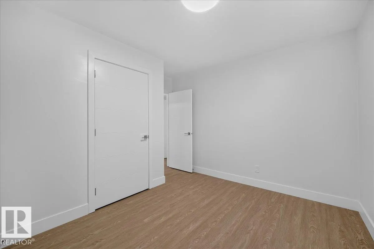 13246 59 ST NW