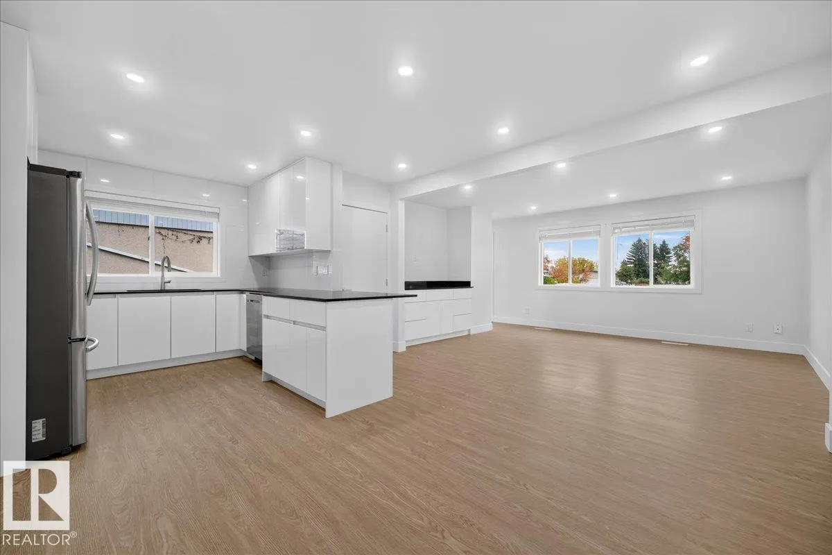 13246 59 ST NW