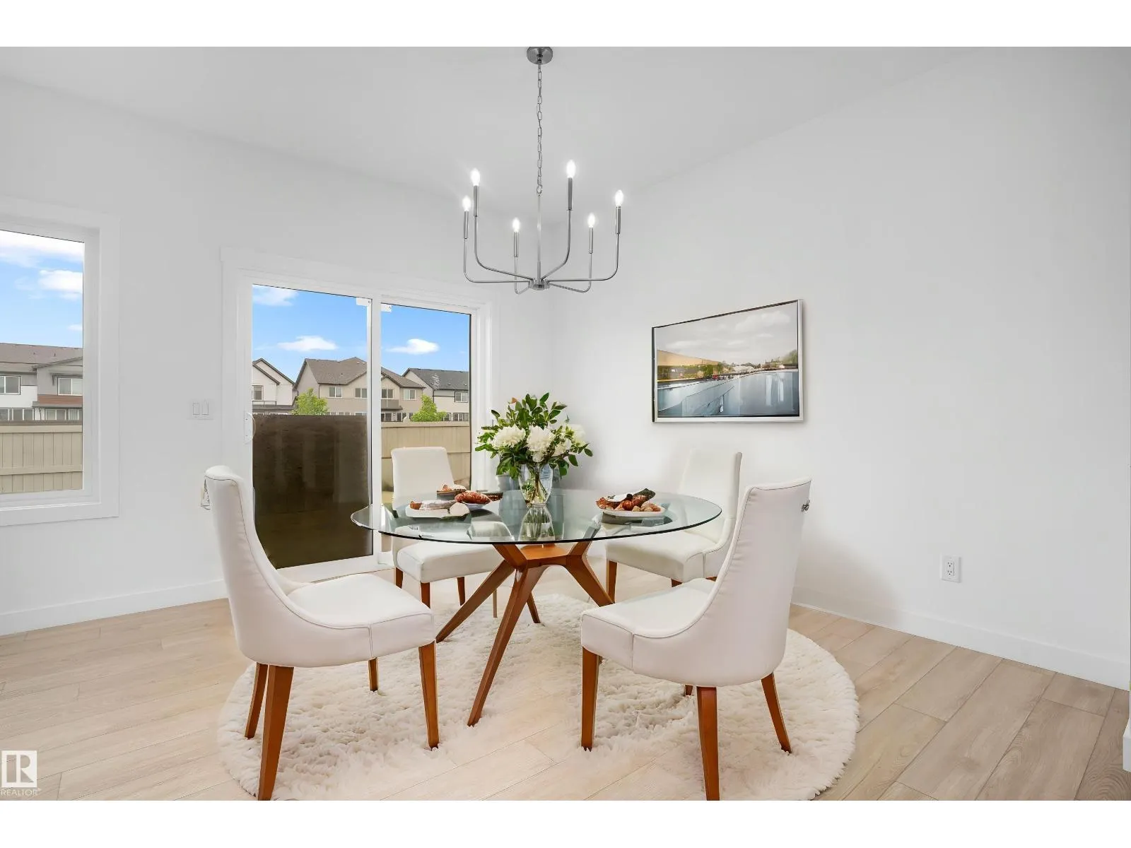 1058 CRISTALL CR SW
