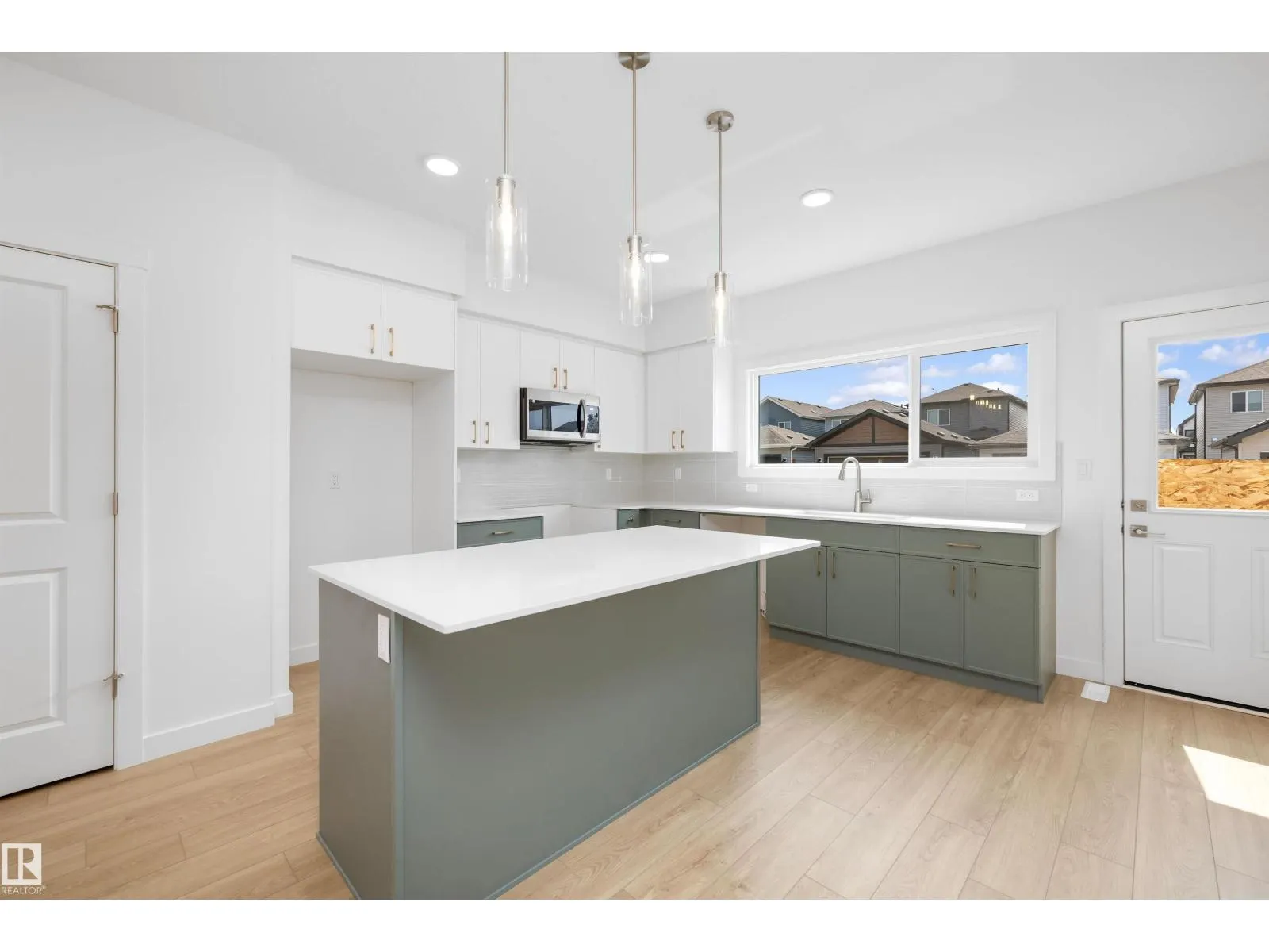 127 SERENO LN