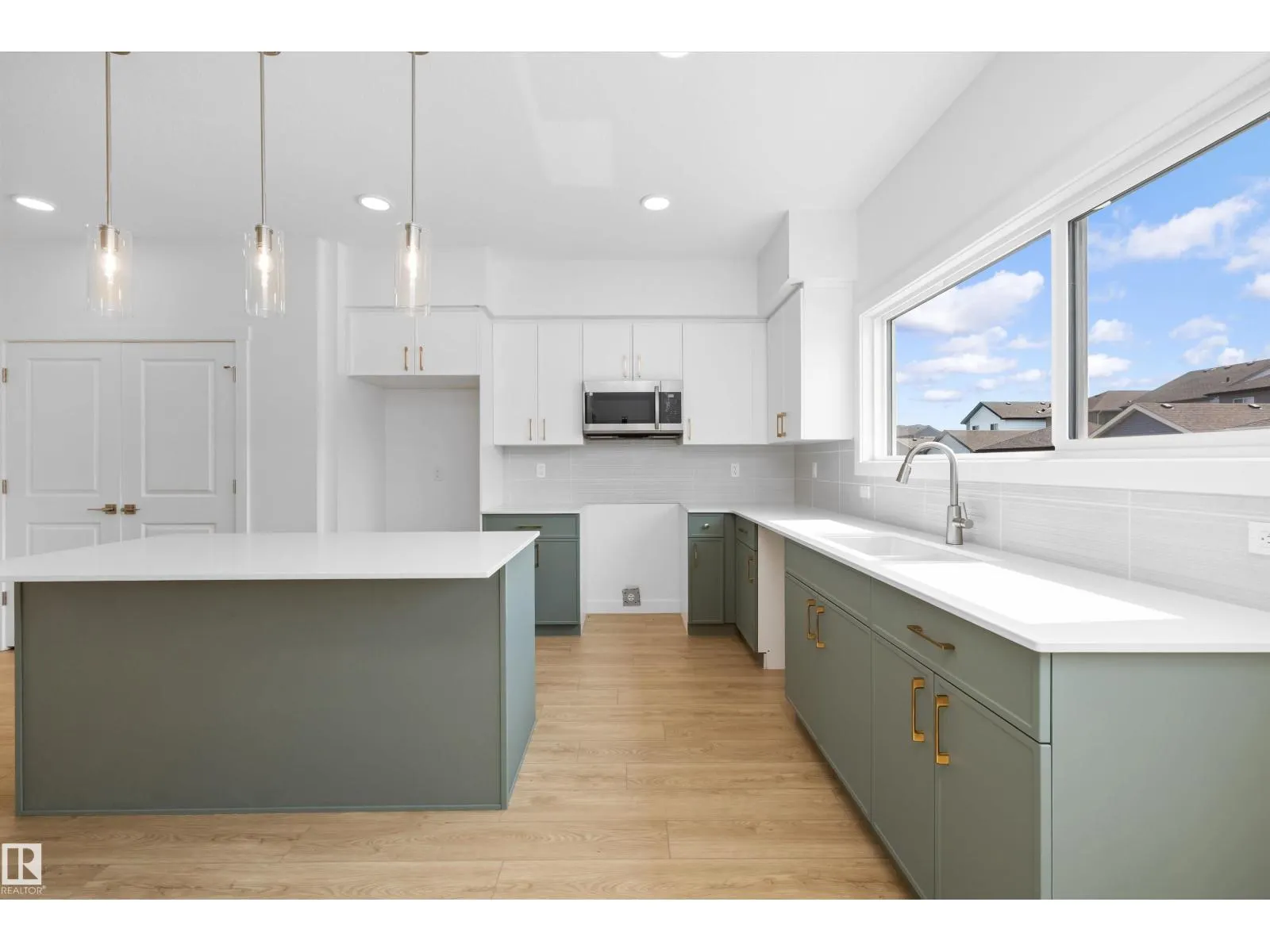 127 SERENO LN