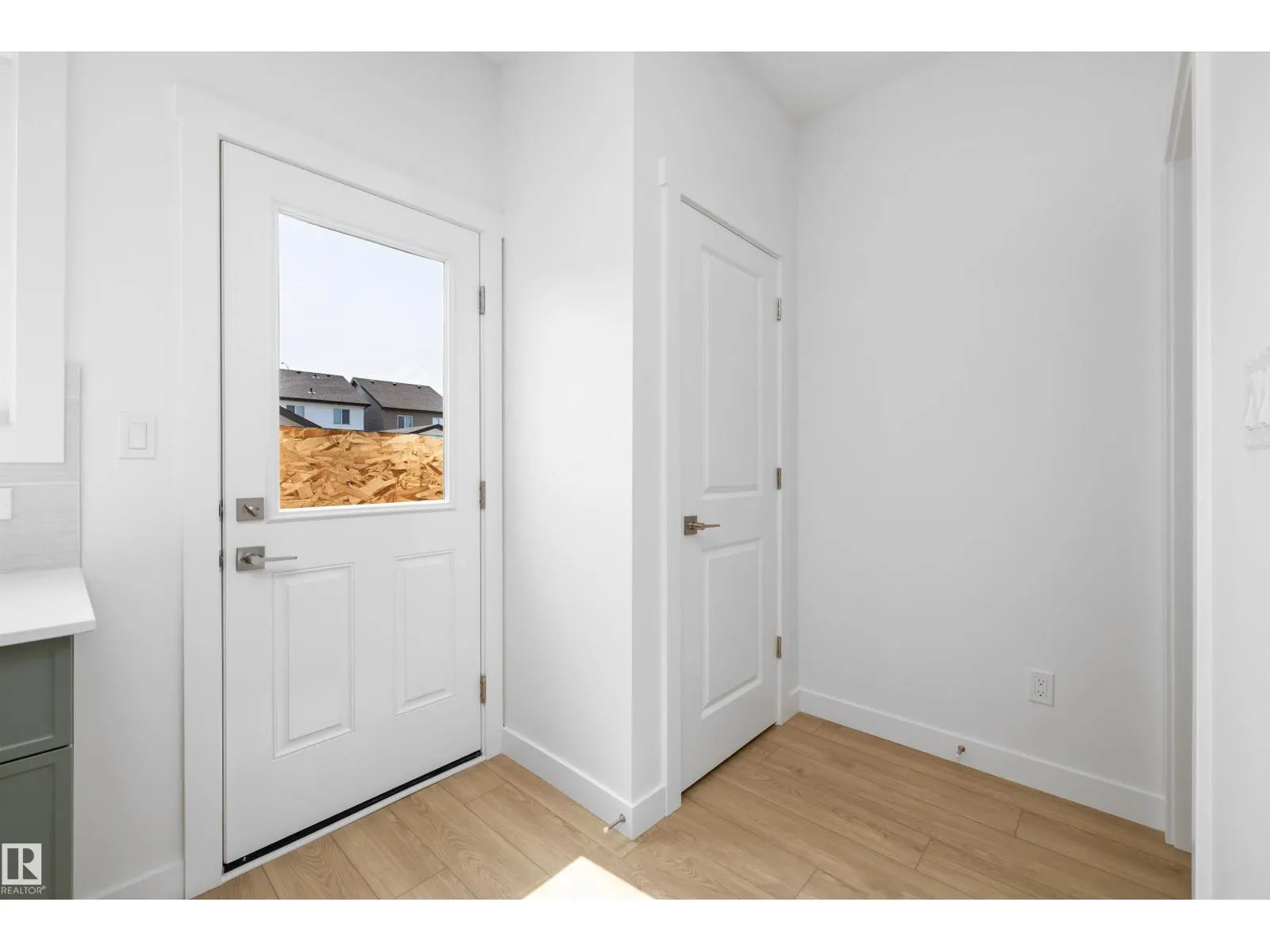 127 SERENO LN