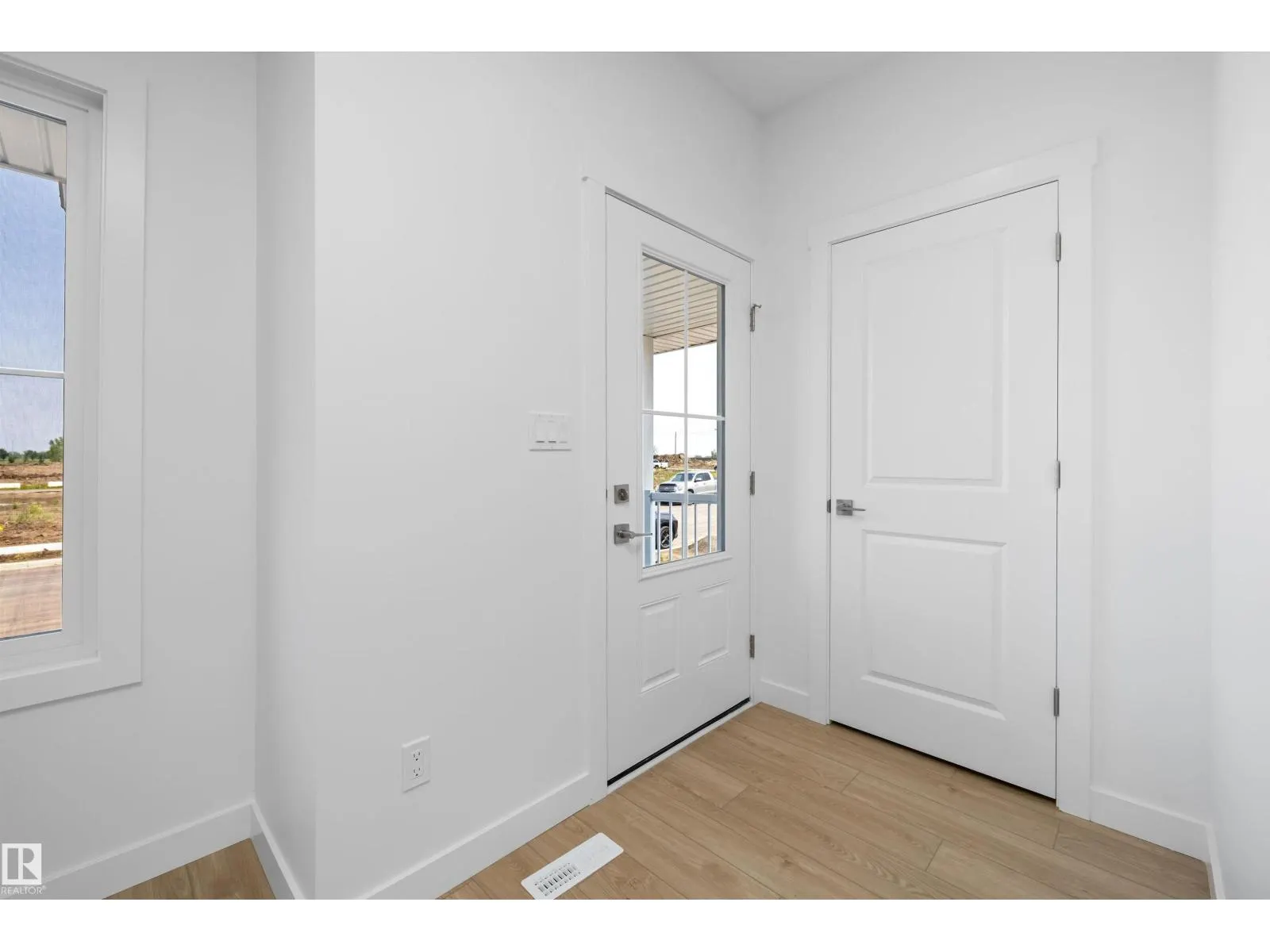 127 SERENO LN